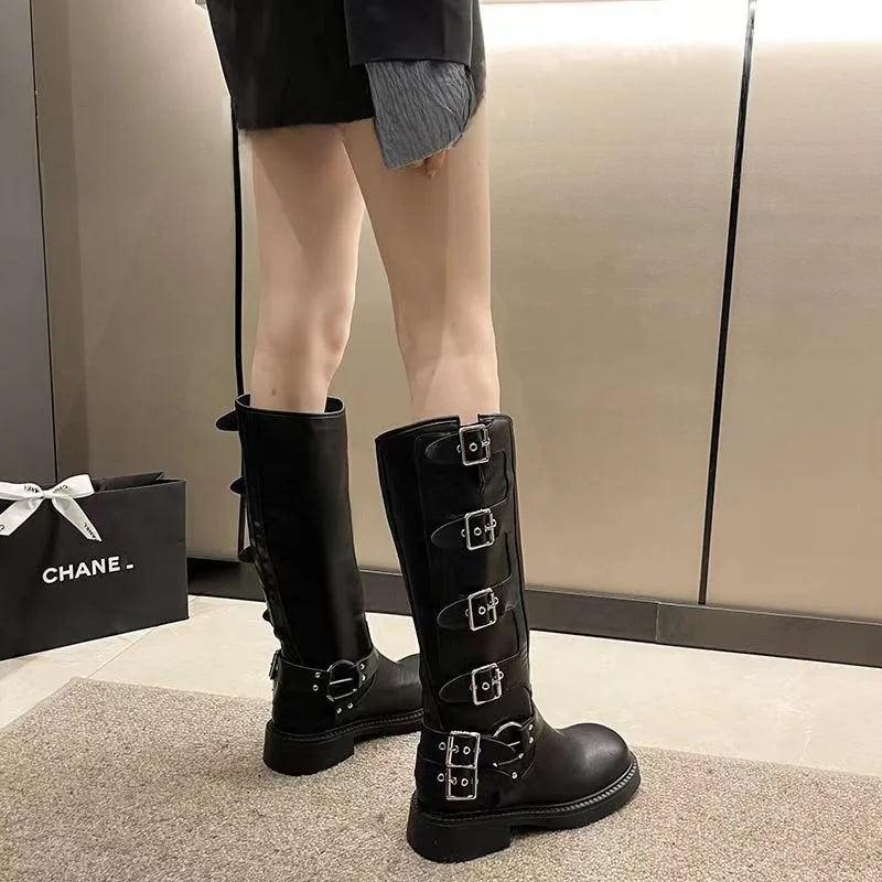 Rose Romance Knight Cowboy Boots product photo