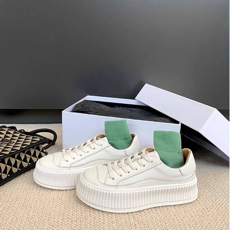 Women's 2025 Thick-Soled Leather Cookie Sneakers – Versatile White Platform Shoes product photo