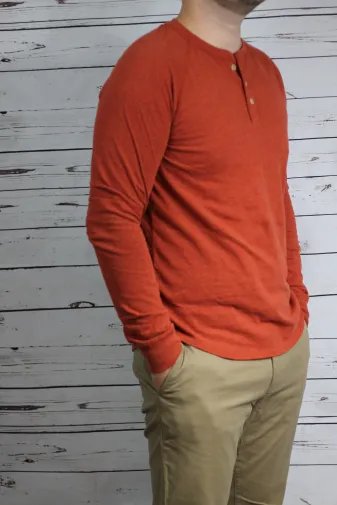 Goodfellow & Co Men’s Vintage Long Sleeve Henley T-Shirt Red L