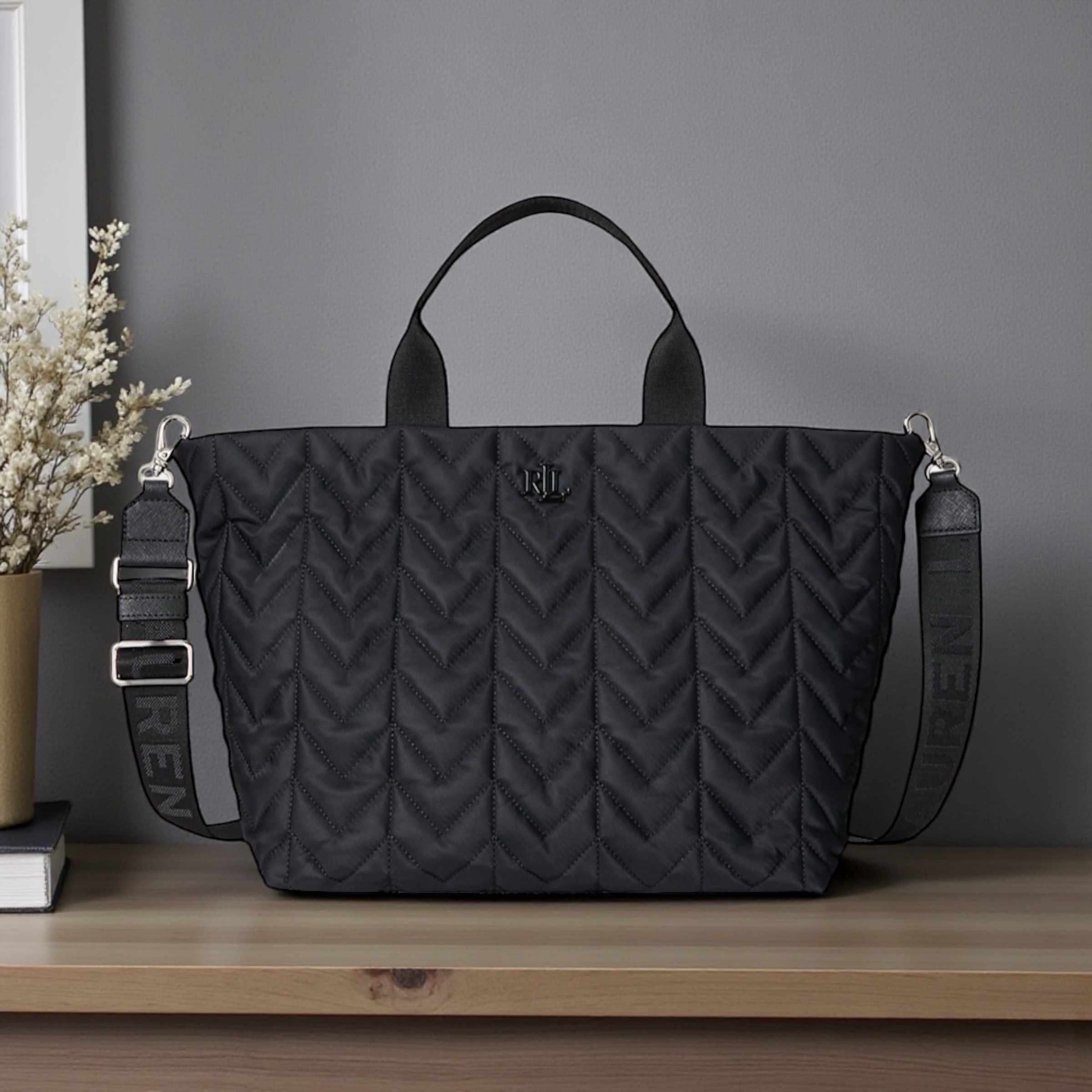 Lauren Ralph Lauren Quilted Extra Large Stevie Zip Tote Bag Black/Black