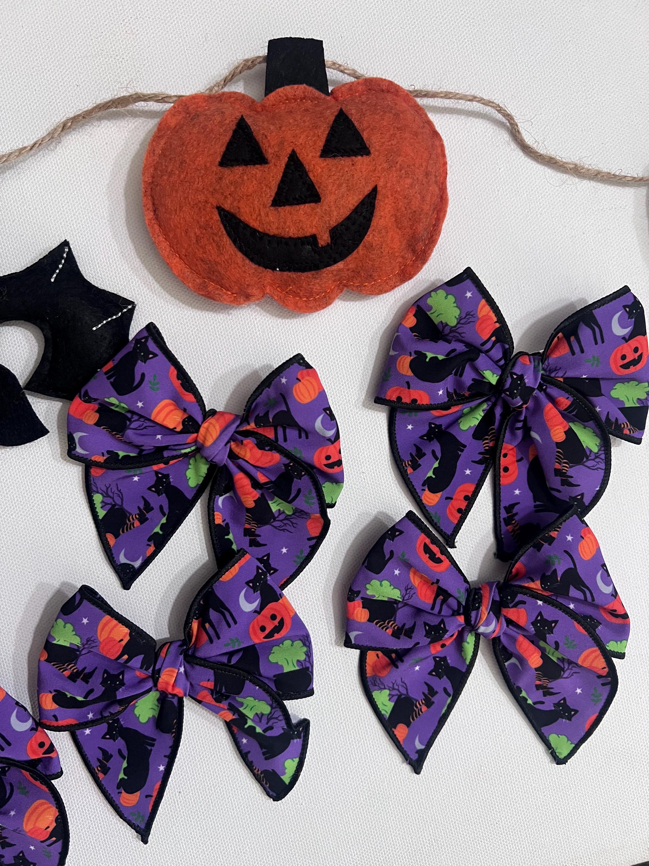 Handmade Halloween Hair Bow – Spooky Black Cat & Pumpkin Print, view 4