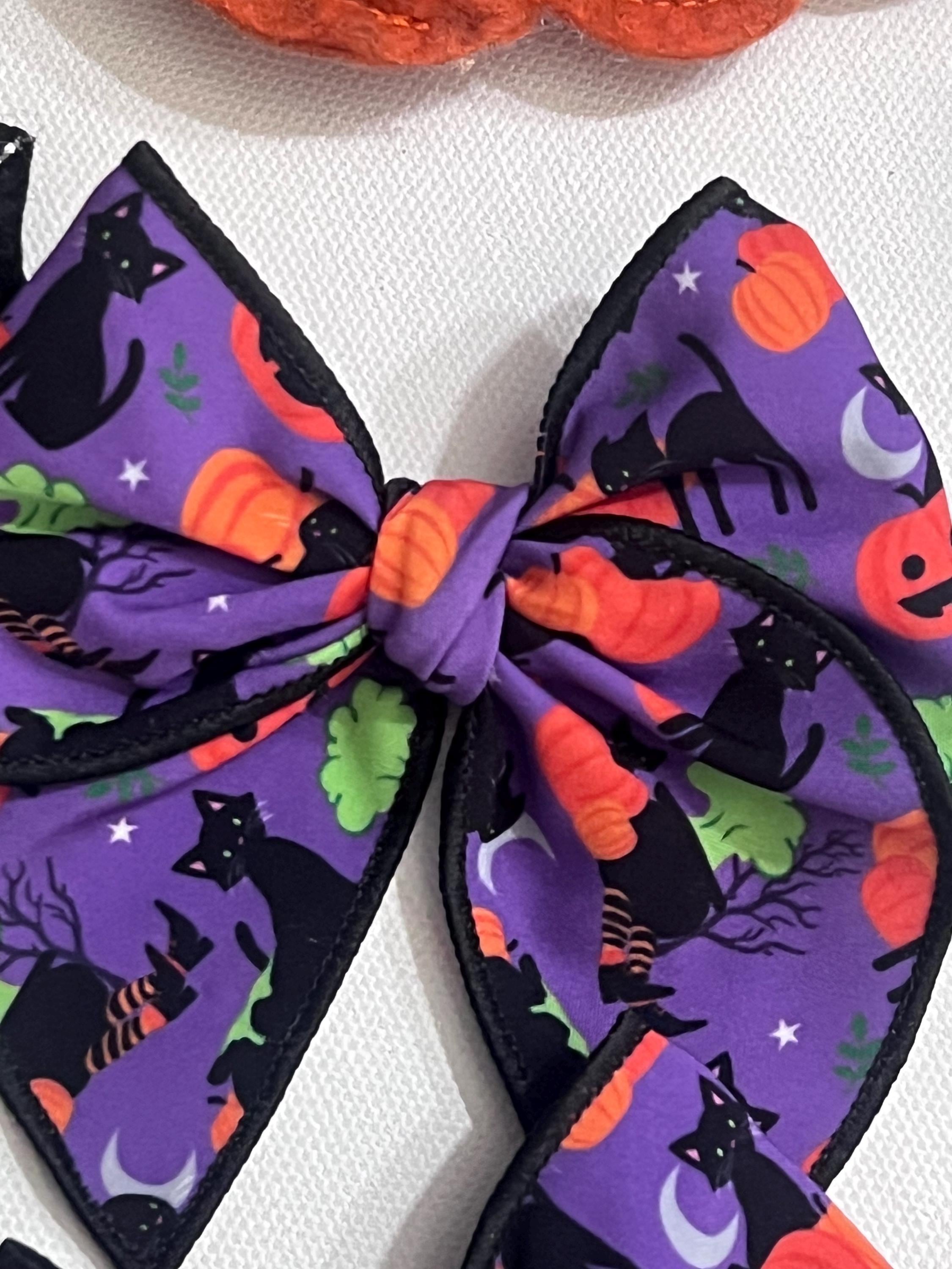 Handmade Halloween Hair Bow – Spooky Black Cat & Pumpkin Print, view 5