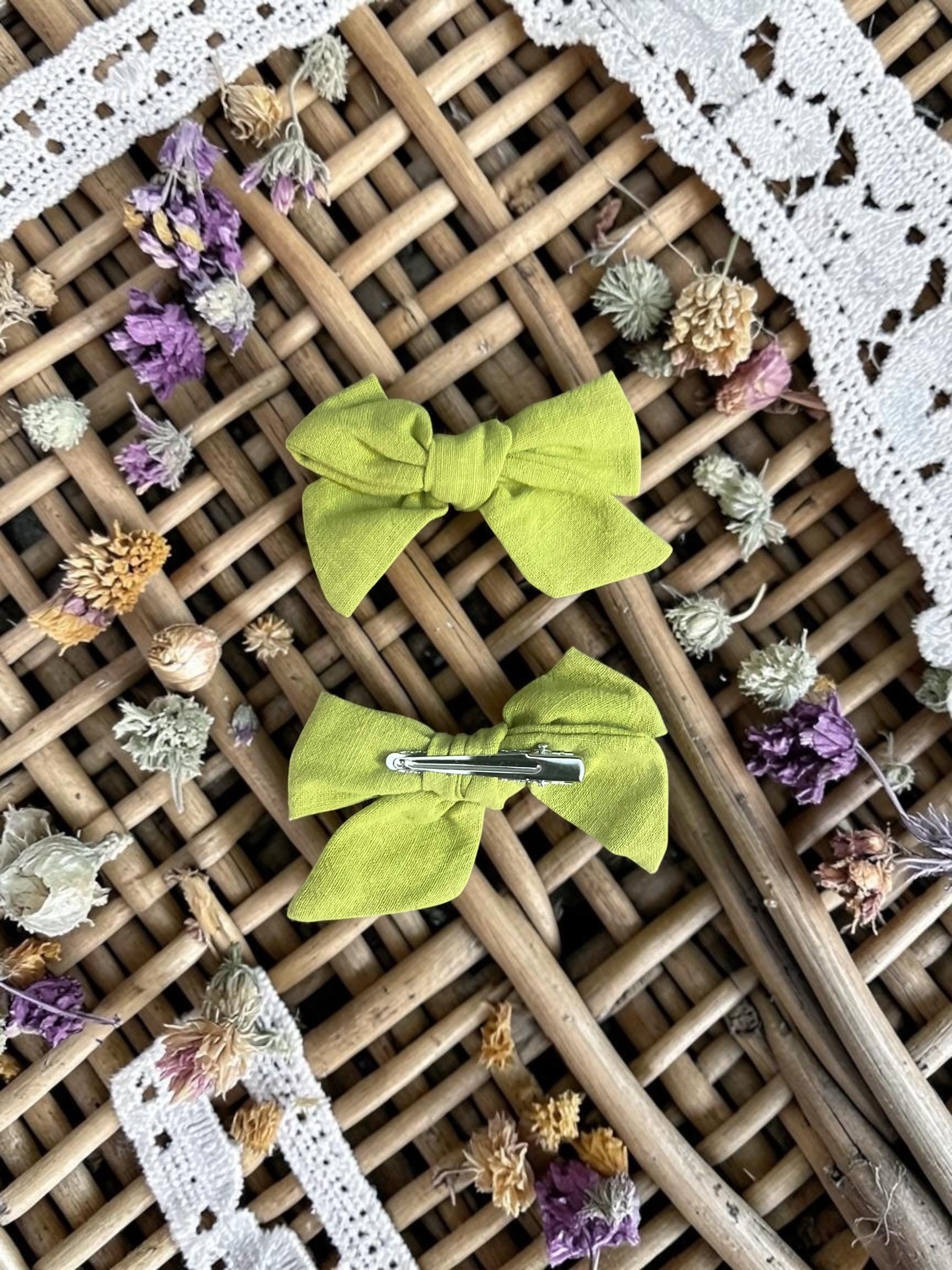 Set of 2 Linen Hair Bow Clips - Vibrant Chartreuse / Lime Green, view 7