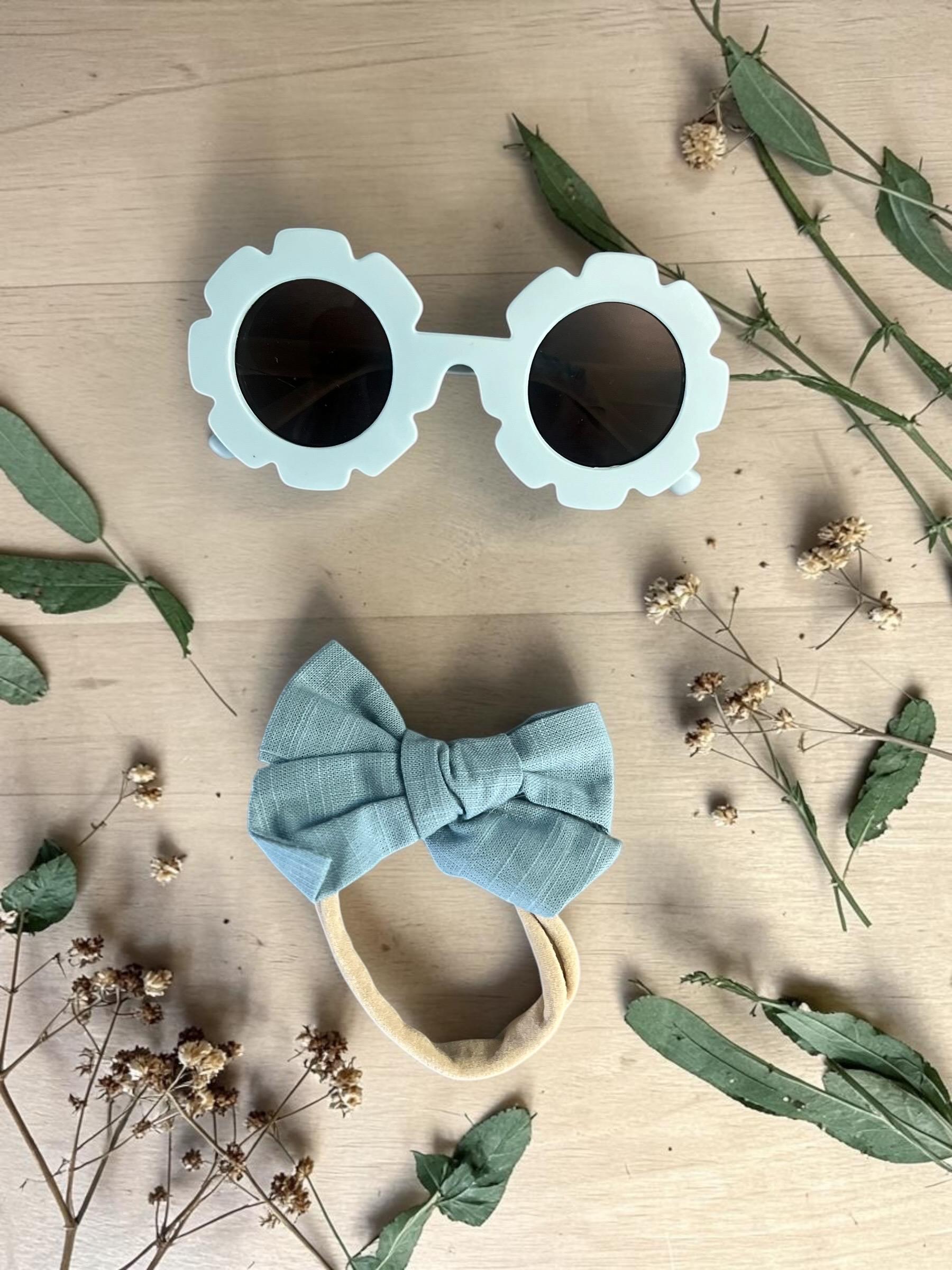 The Summer Bow & Sunnies Set, view 5