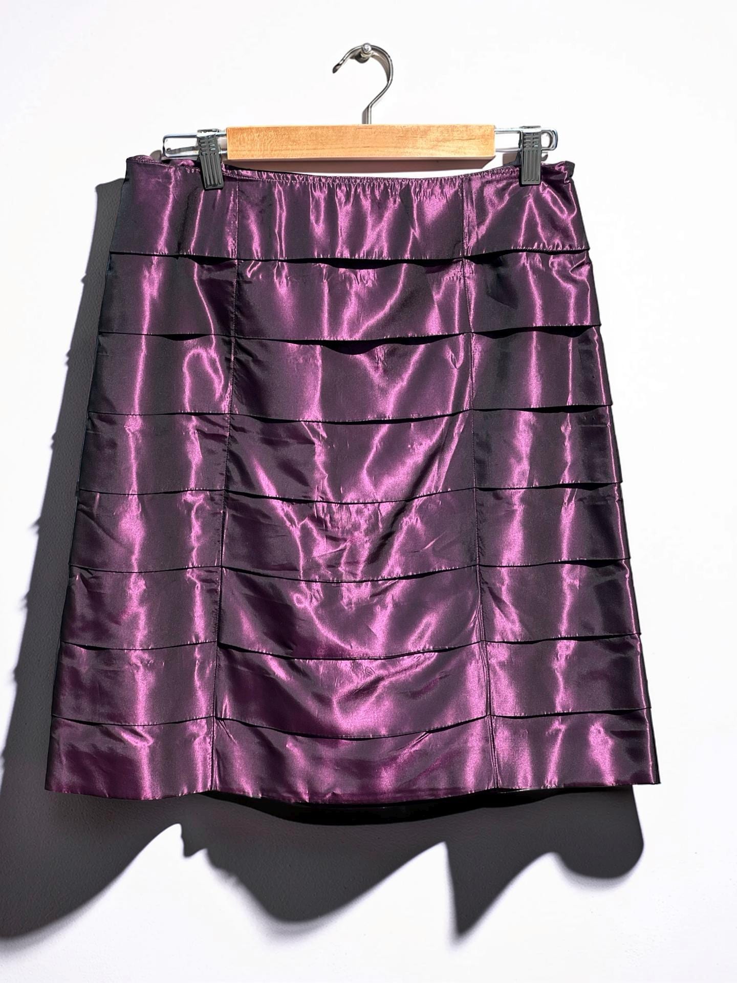 Vintage PHILOSOPHY di Alberto FERRETTI Tiered Skirt Purple Metallic Iridescent Made In Italy