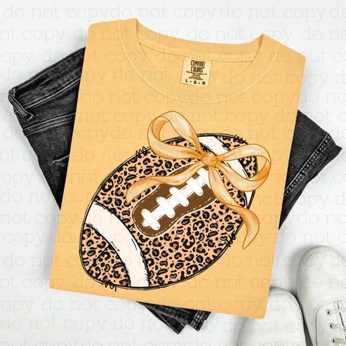 Bows and Balls graphic T-shirt