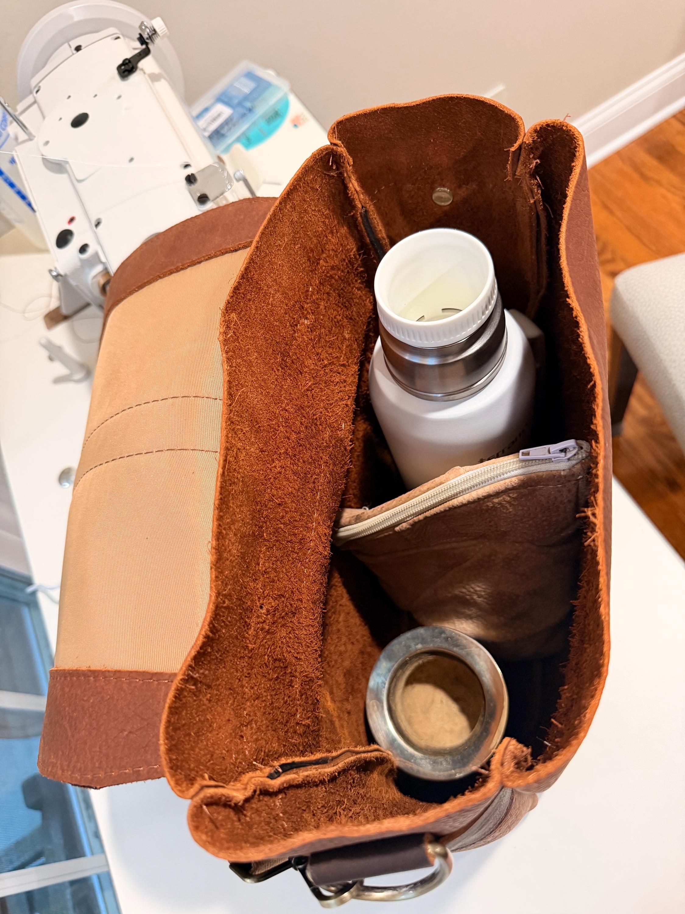 Premium Yerba Mate Bag-Bolso Matero hecho a mano– Cuero Argentino, view 9