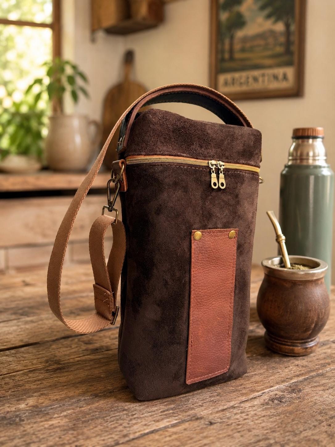 Classic Suede Mate Bag with Matching Yerbera | El Indio Matero-Matera de gamuza con yerbera, view 5