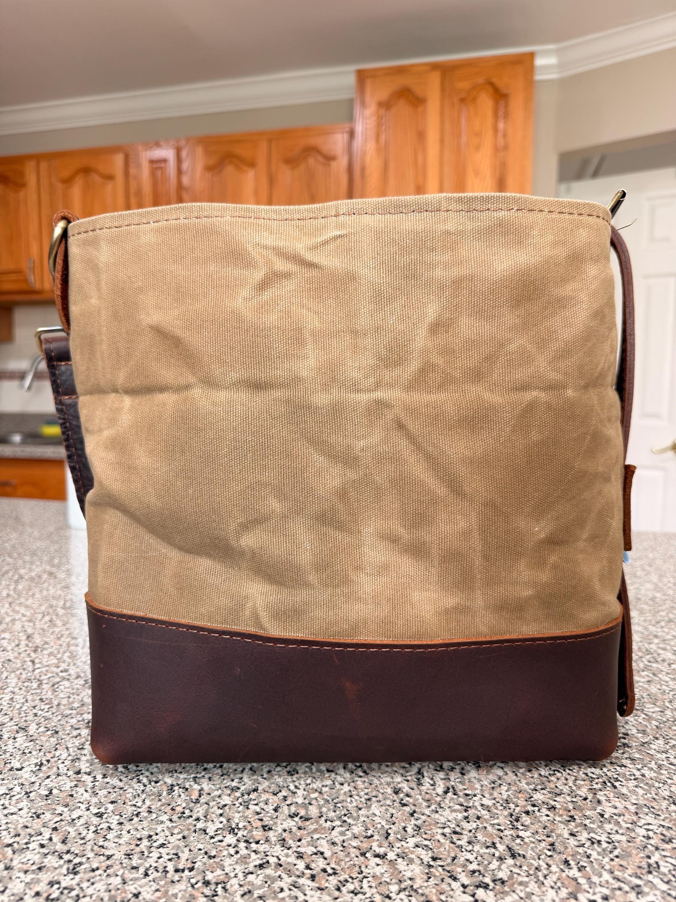 Premium Yerba Mate Bag -Bolso Matero hecho a mano– Cuero Argentino y Lona, view 7