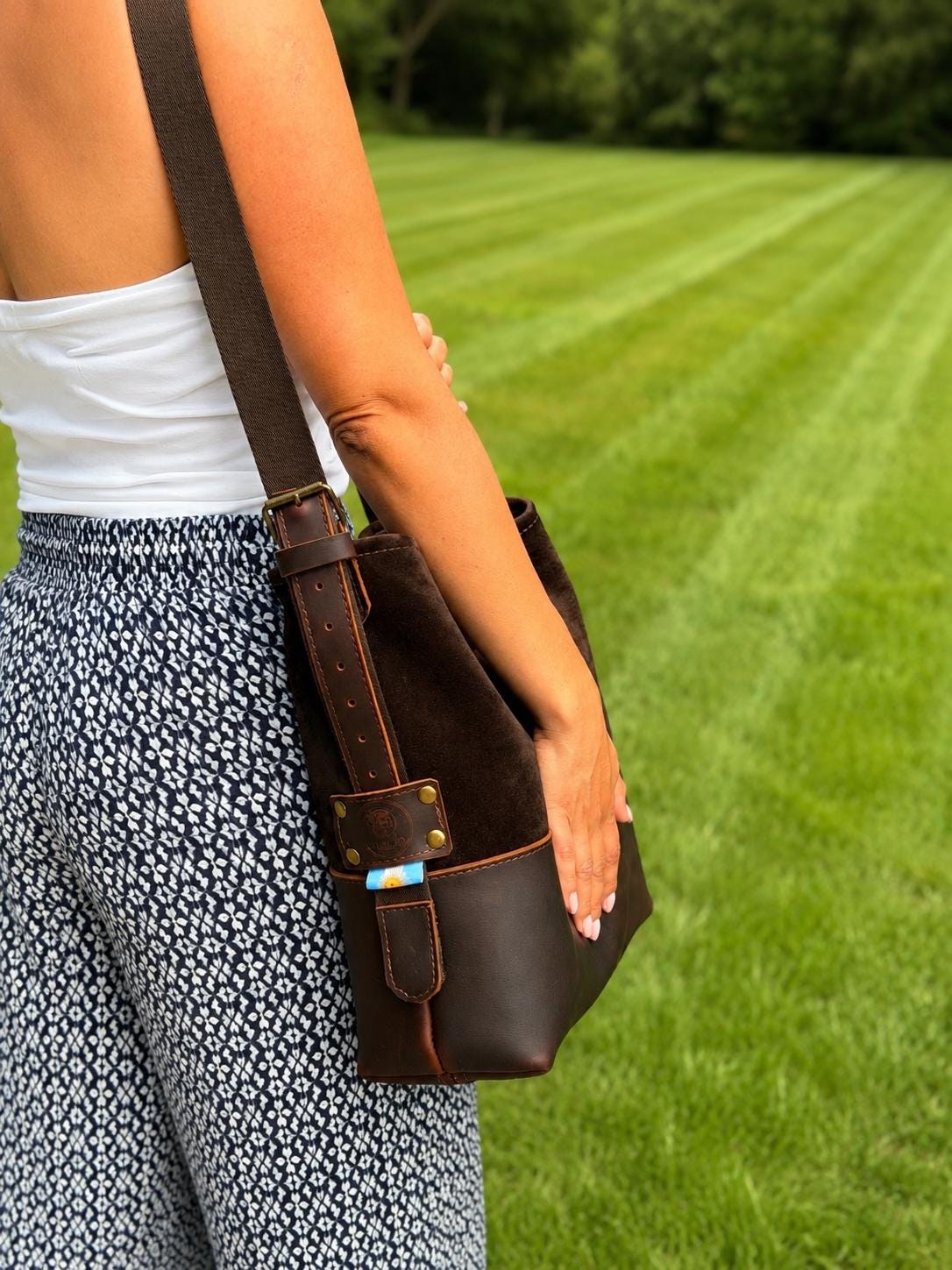Premium Yerba Mate Bag-Bolso Matero hecho a mano– Cuero Argentino, view 6