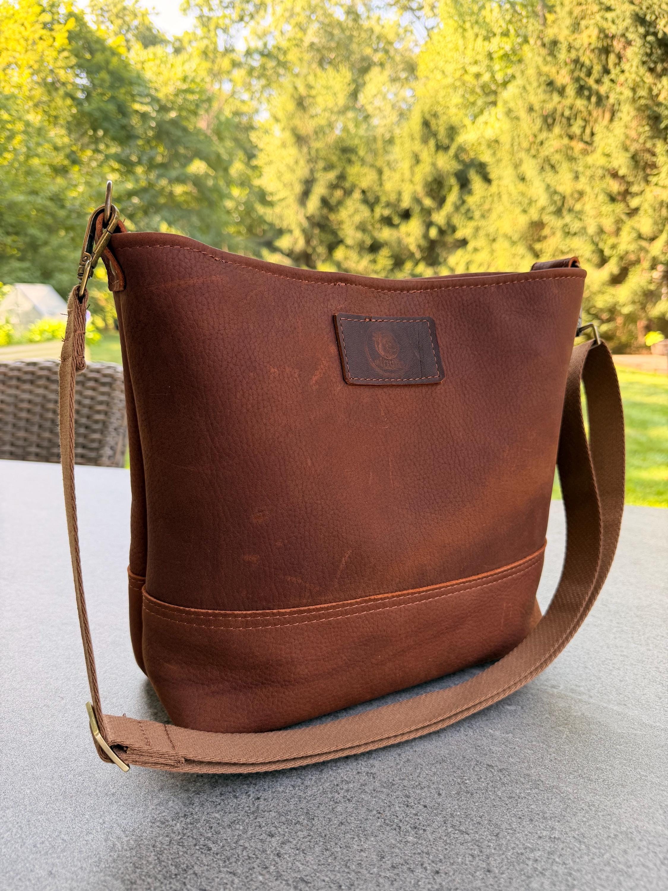 Premium Yerba Mate Bag-Bolso Matero hecho a mano– Cuero Argentino, view 7