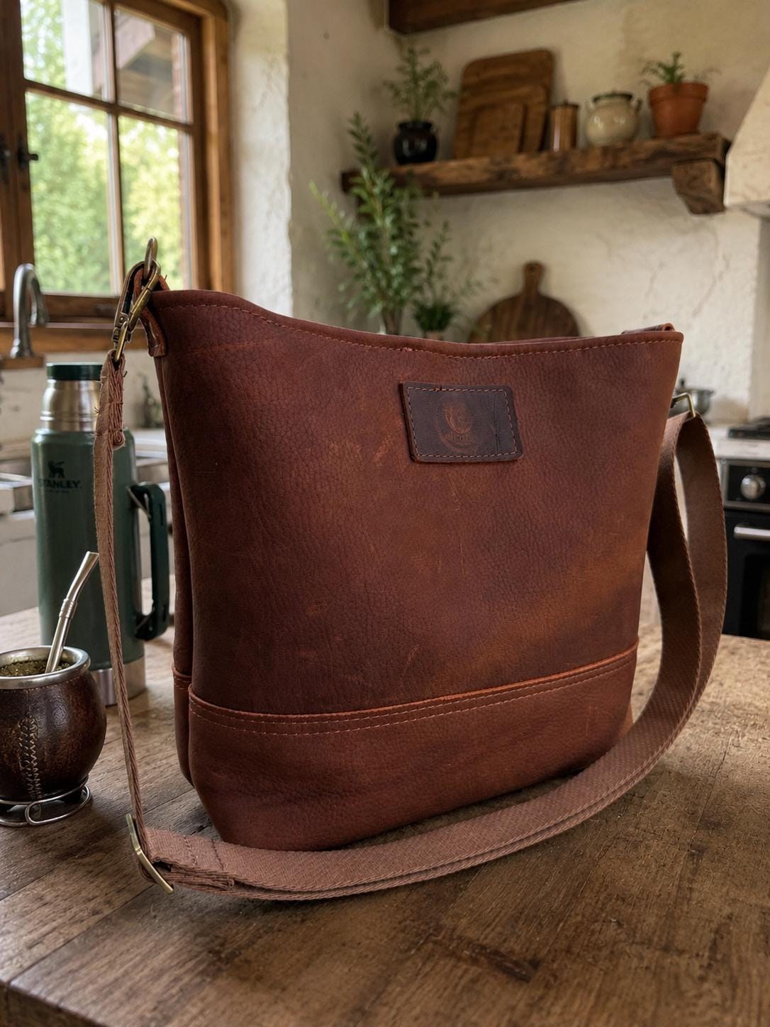 Premium Yerba Mate Bag-Bolso Matero hecho a mano– Cuero Argentino, view 11