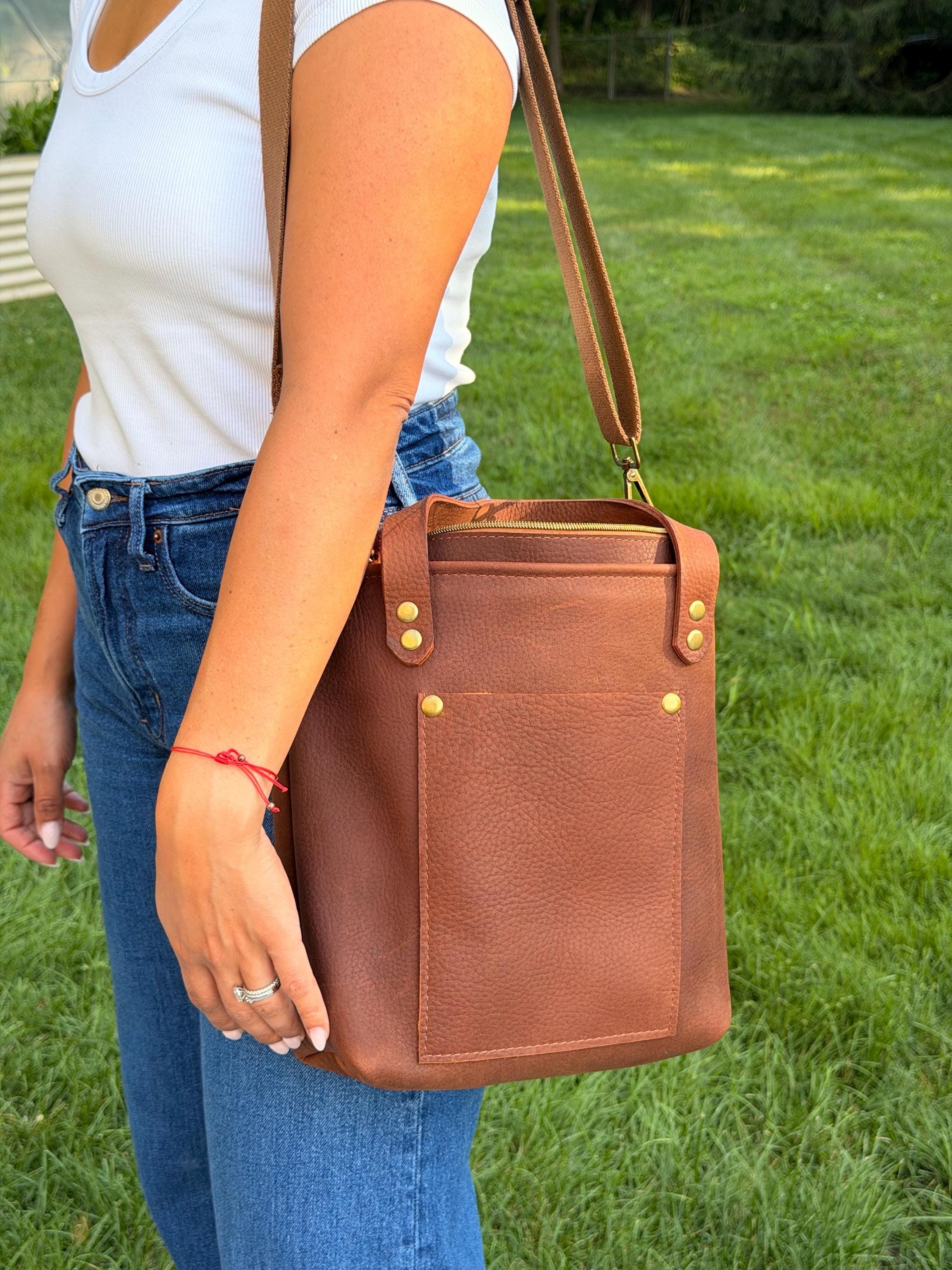 Premium Yerba Mate Bag-Bolso Matero hecho a mano– Cuero Argentino, view 13