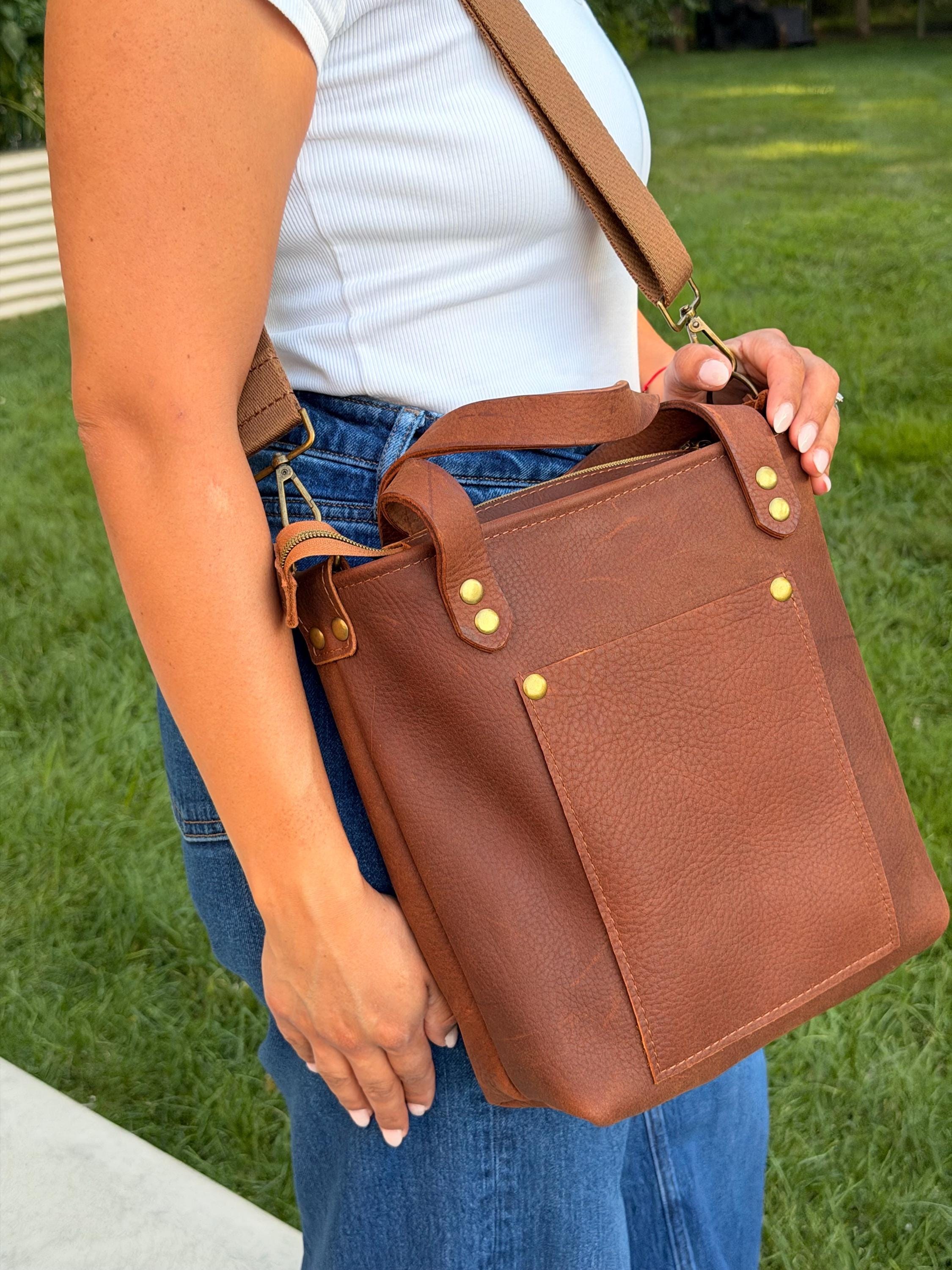 Premium Yerba Mate Bag-Bolso Matero hecho a mano– Cuero Argentino, view 9