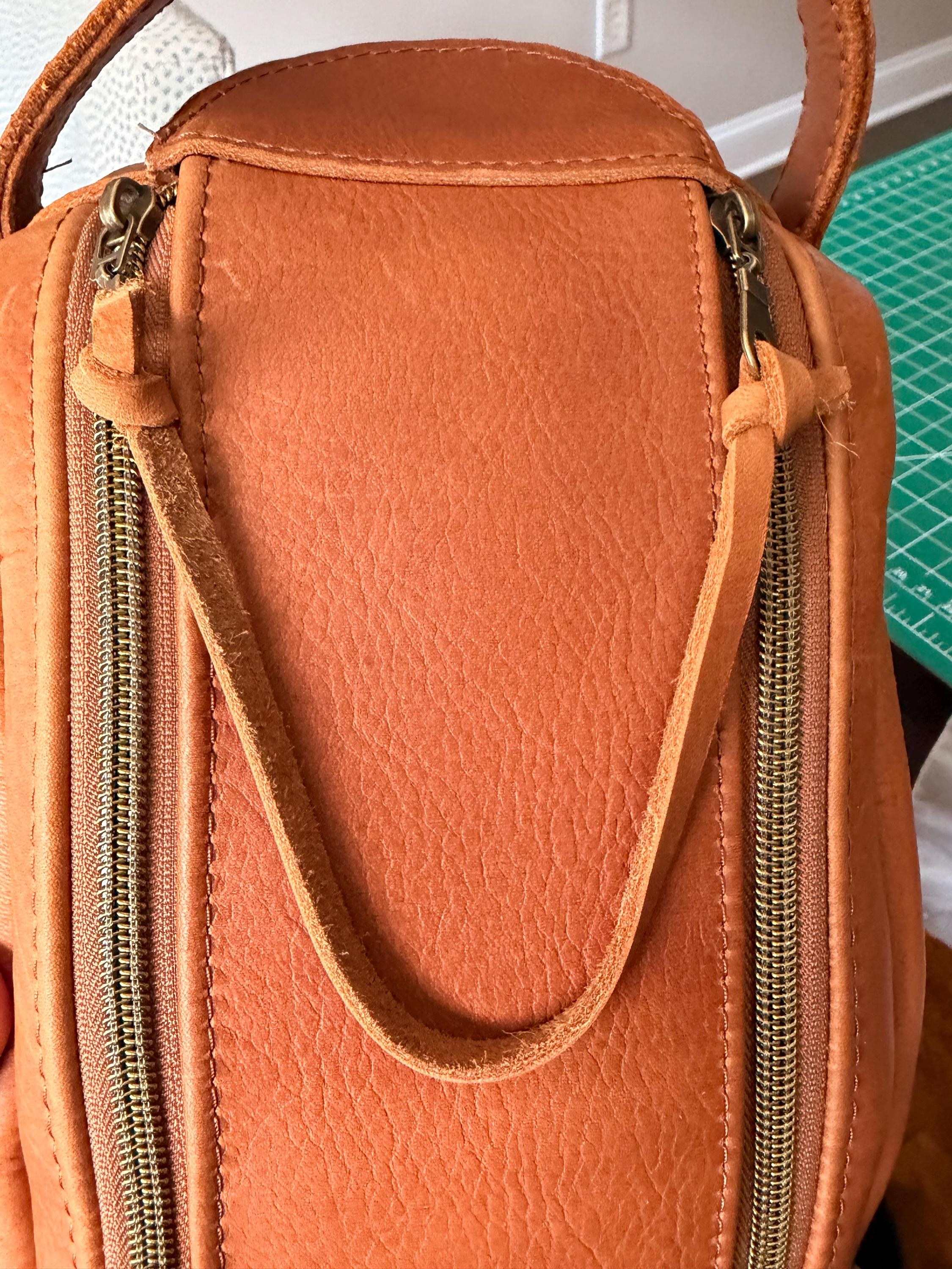 Premium Yerba Mate Bag kit-Mochila Matera kit hecho a mano– Cuero Argentino, view 11