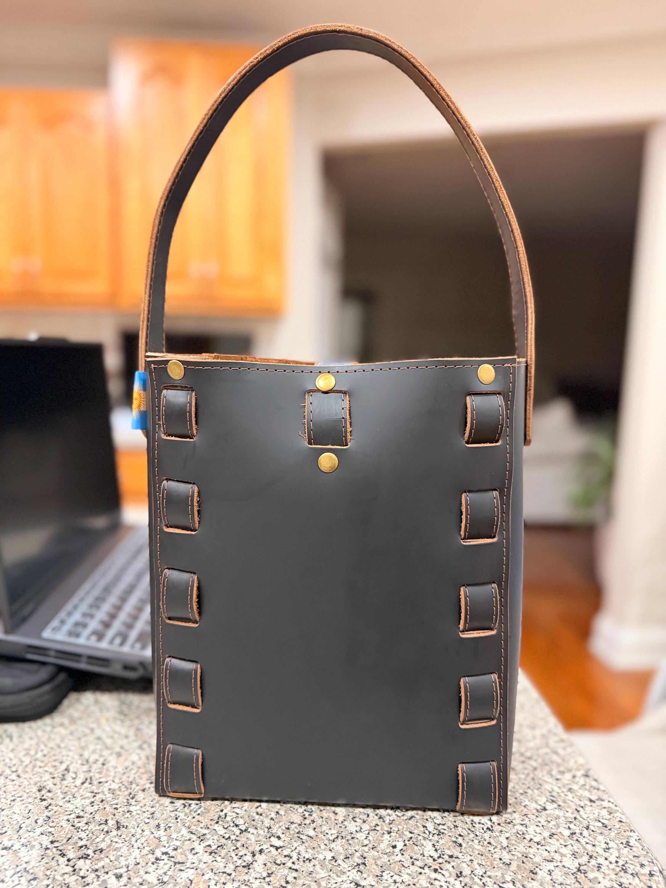 Premium Yerba Mate Bag-Bolso Matero hecho a mano– Cuero Argentino, view 6