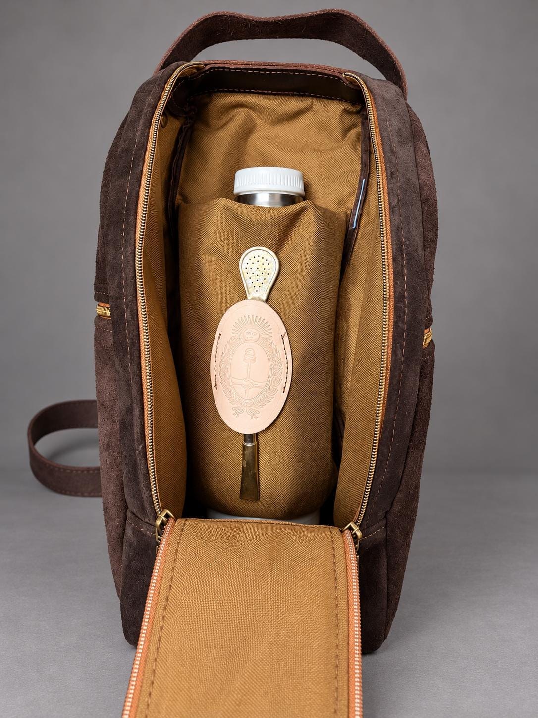 Premium Yerba Mate Bag kit-Mochila Matera kit hecho a mano– Cuero Gamuzado., view 2
