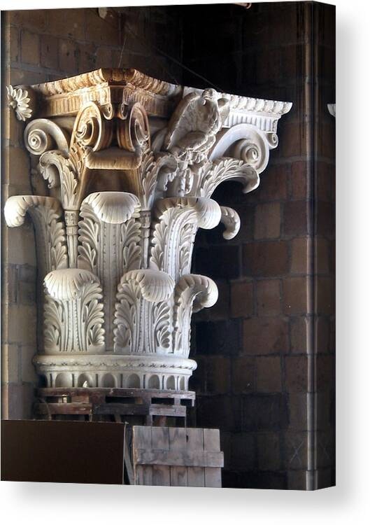 Terra cotta architectural capital