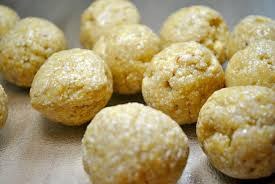 Close-up of sweet, round sesame seed balls.
