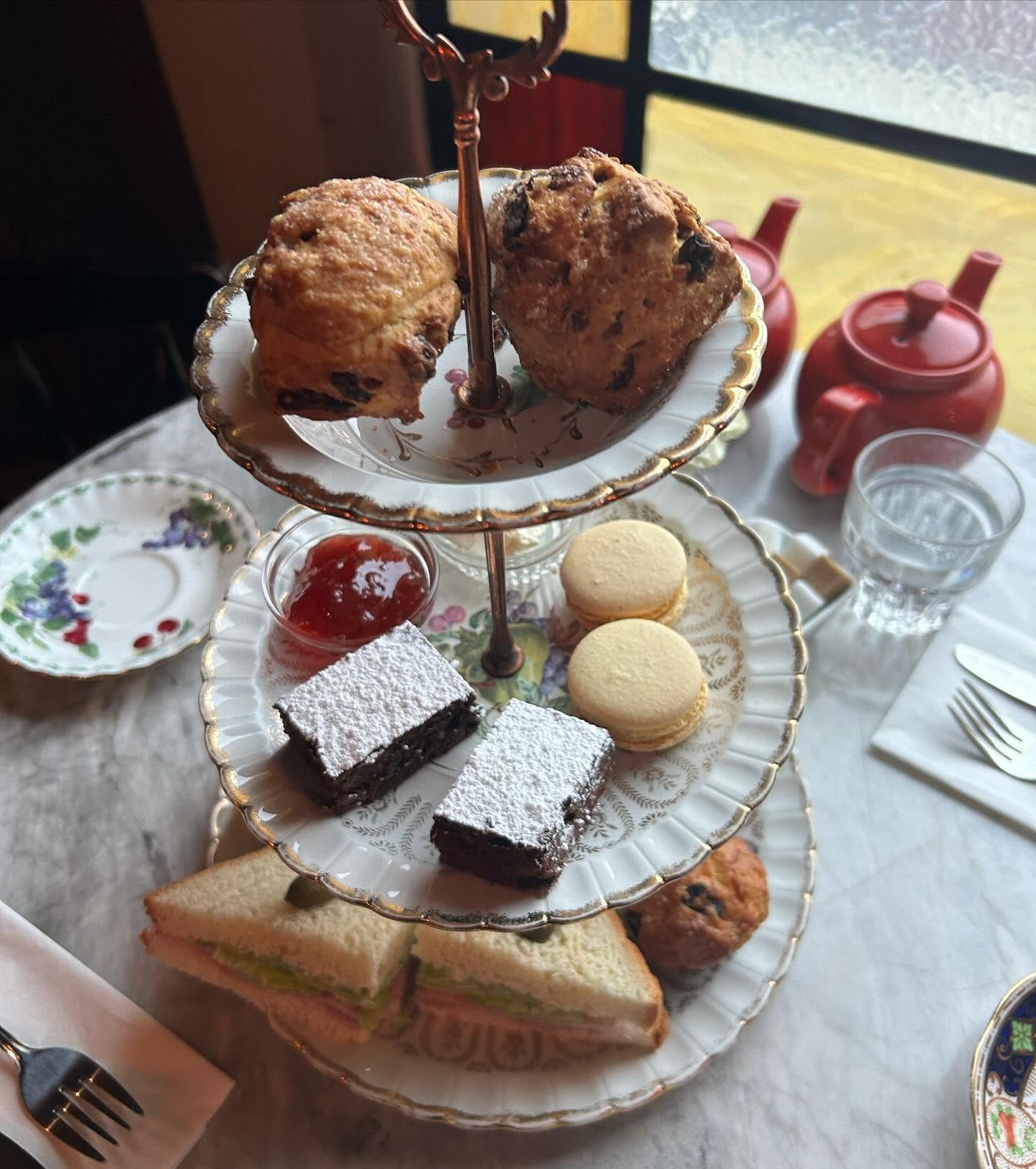 Afternoon tea stand in Quebec