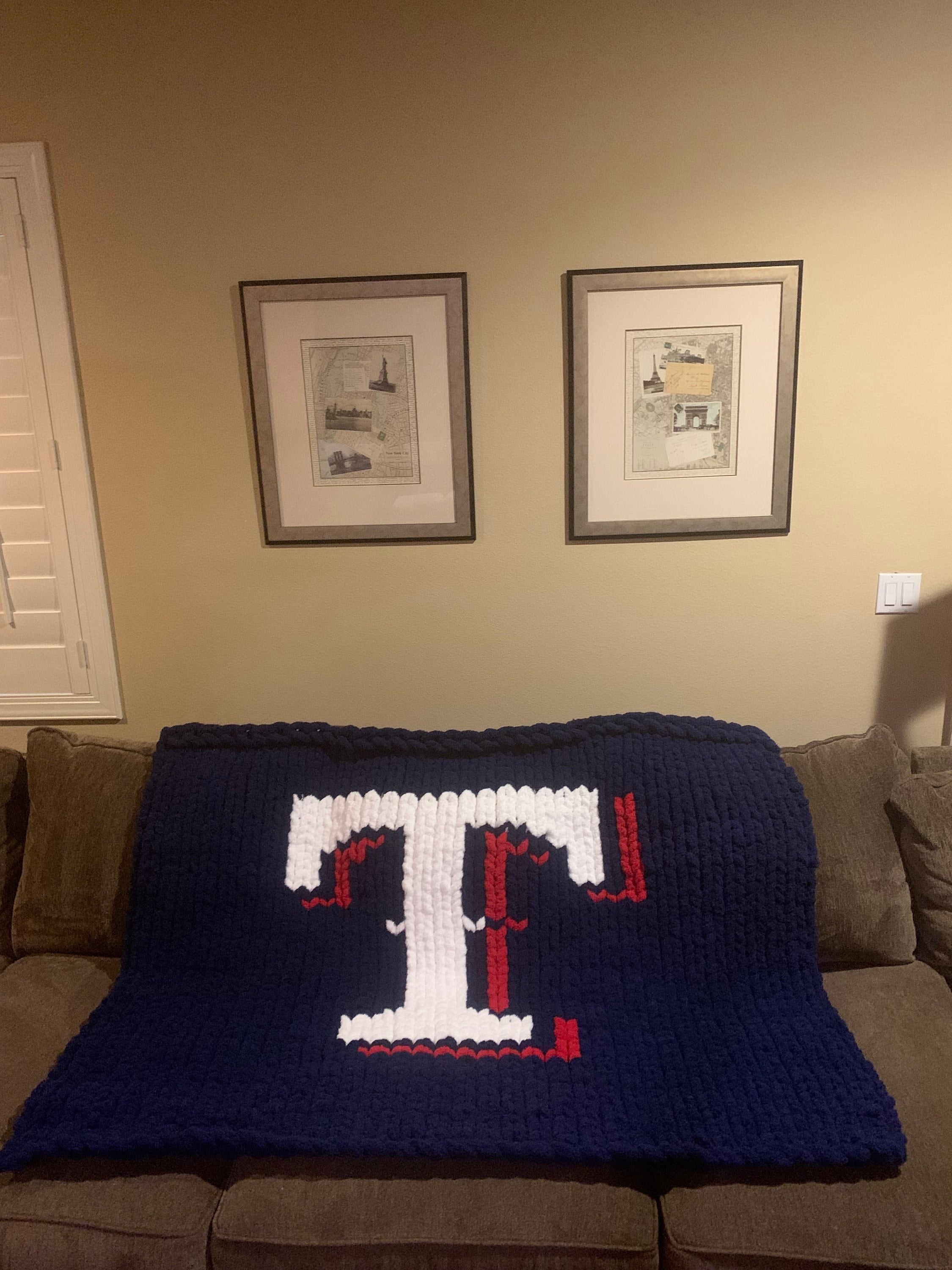 Texas Rangers chunky knit blanket