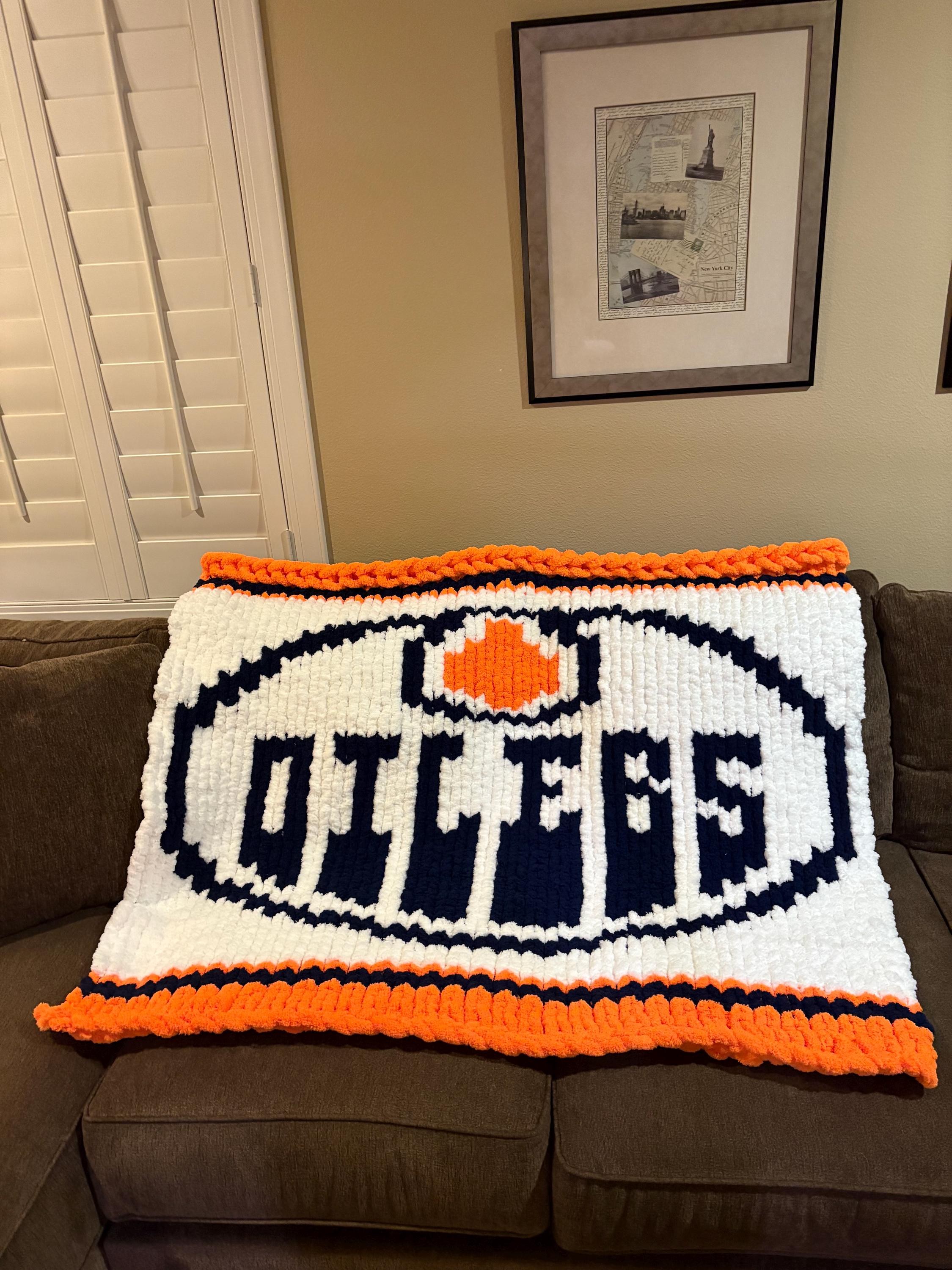 Edmonton oilers knitted blanket