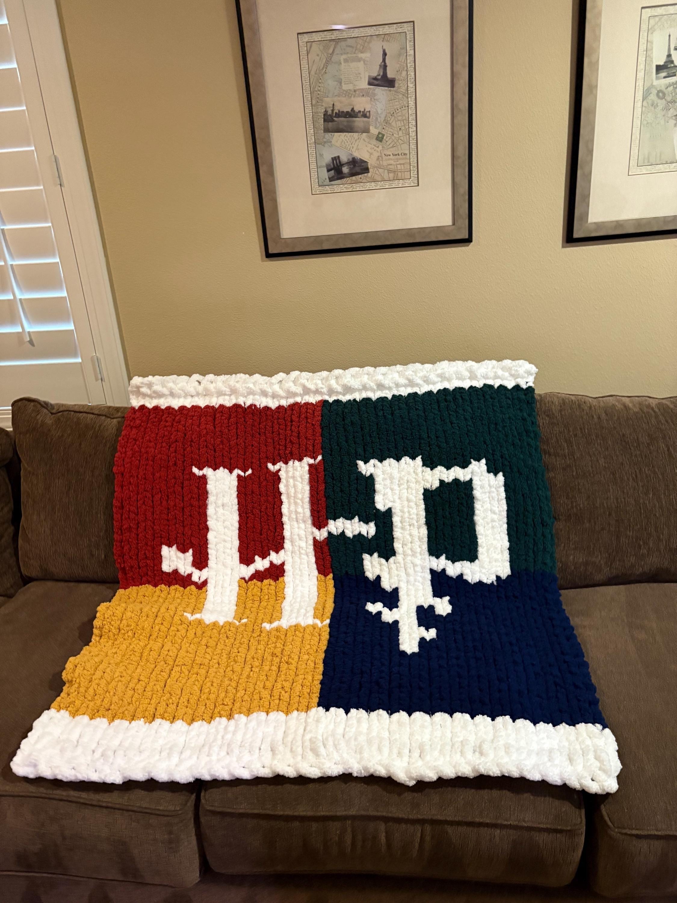 Throw blanket graphed Harry Potter