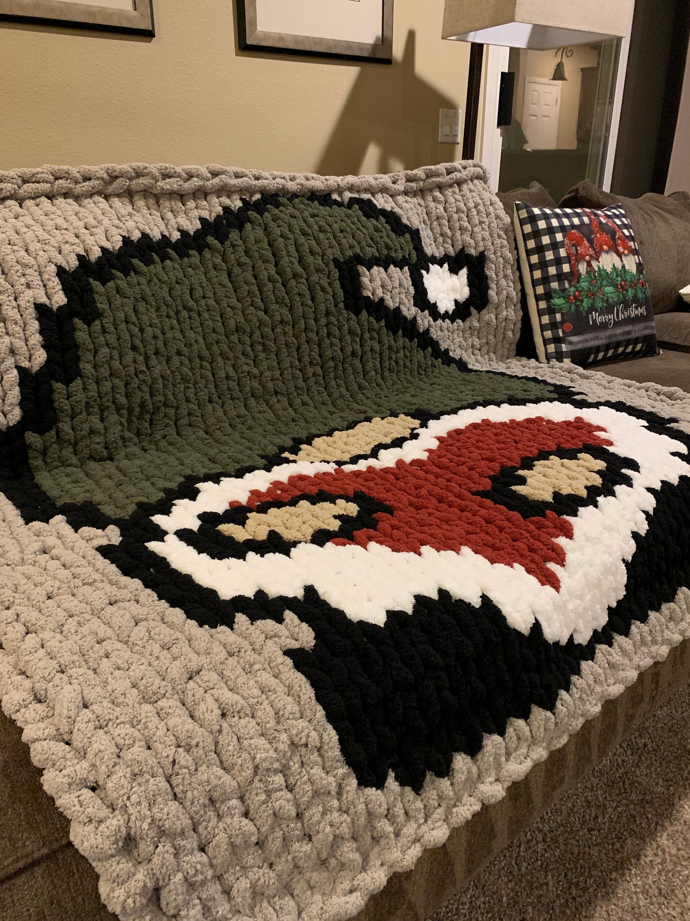 Christmas gnome chunky knit blanket