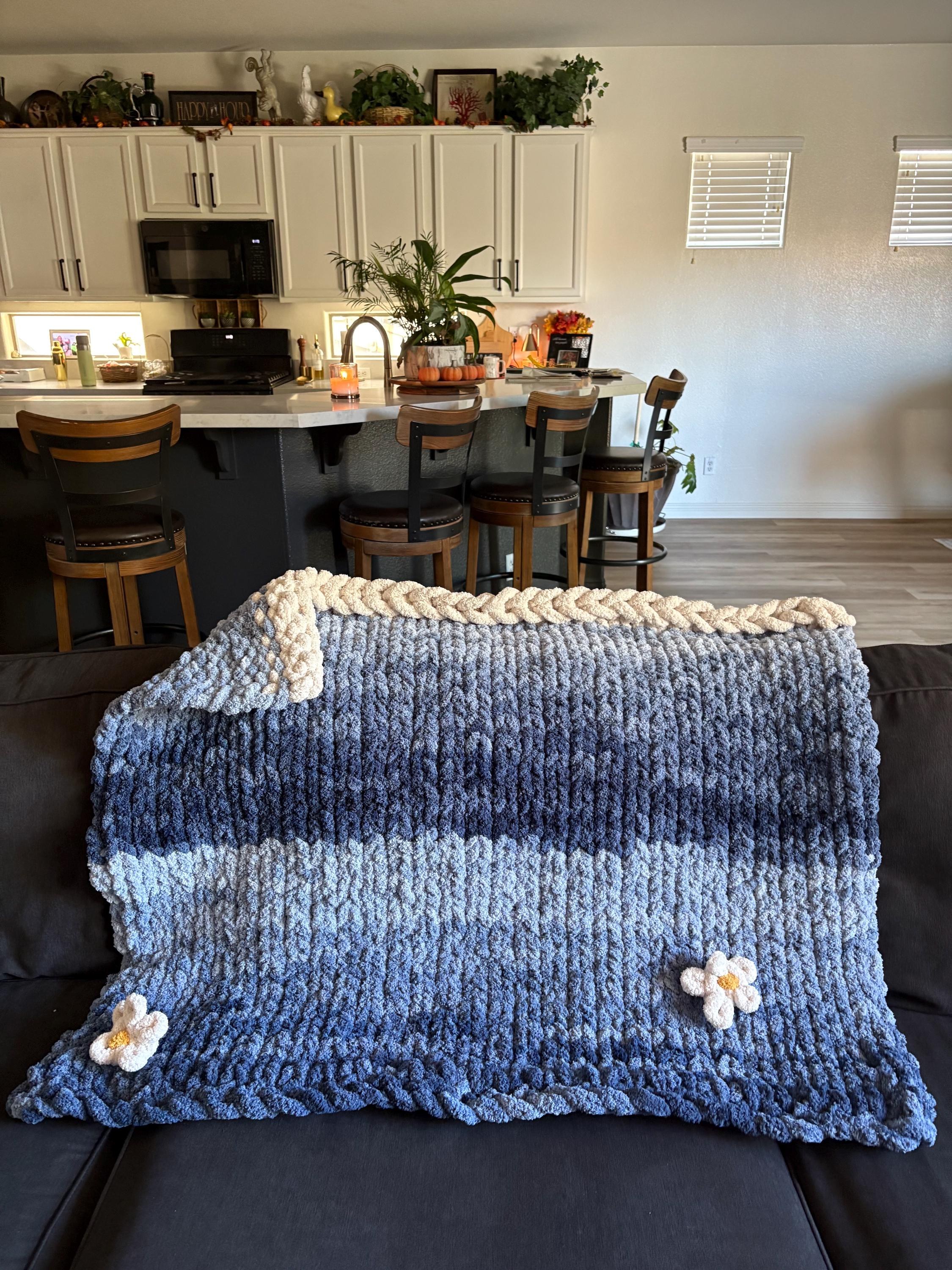 Blanket hand knitted Blue Hydrangea ombré with added flowers