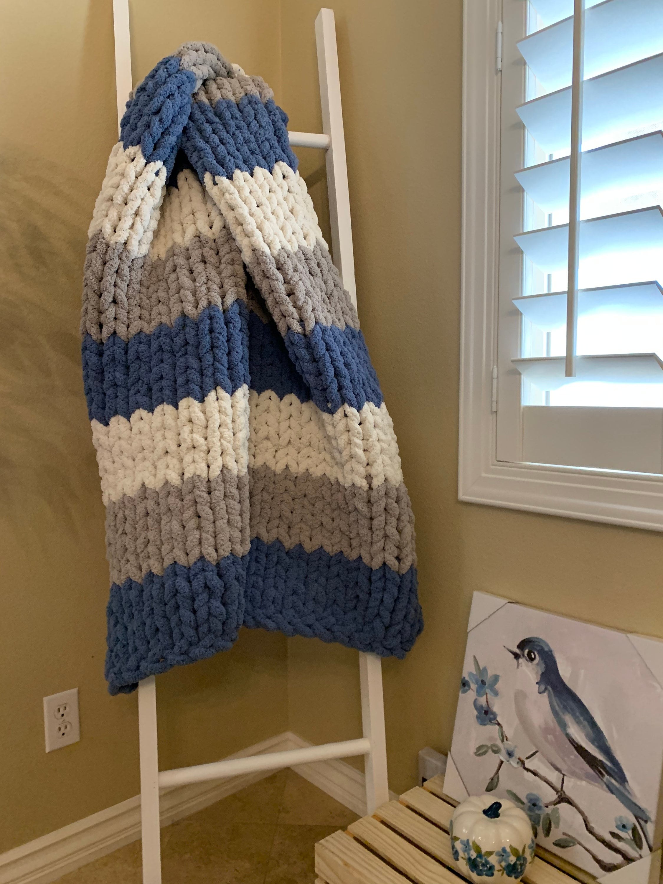 Country Blue, light grey, ivory large handmade chunky knit blanket