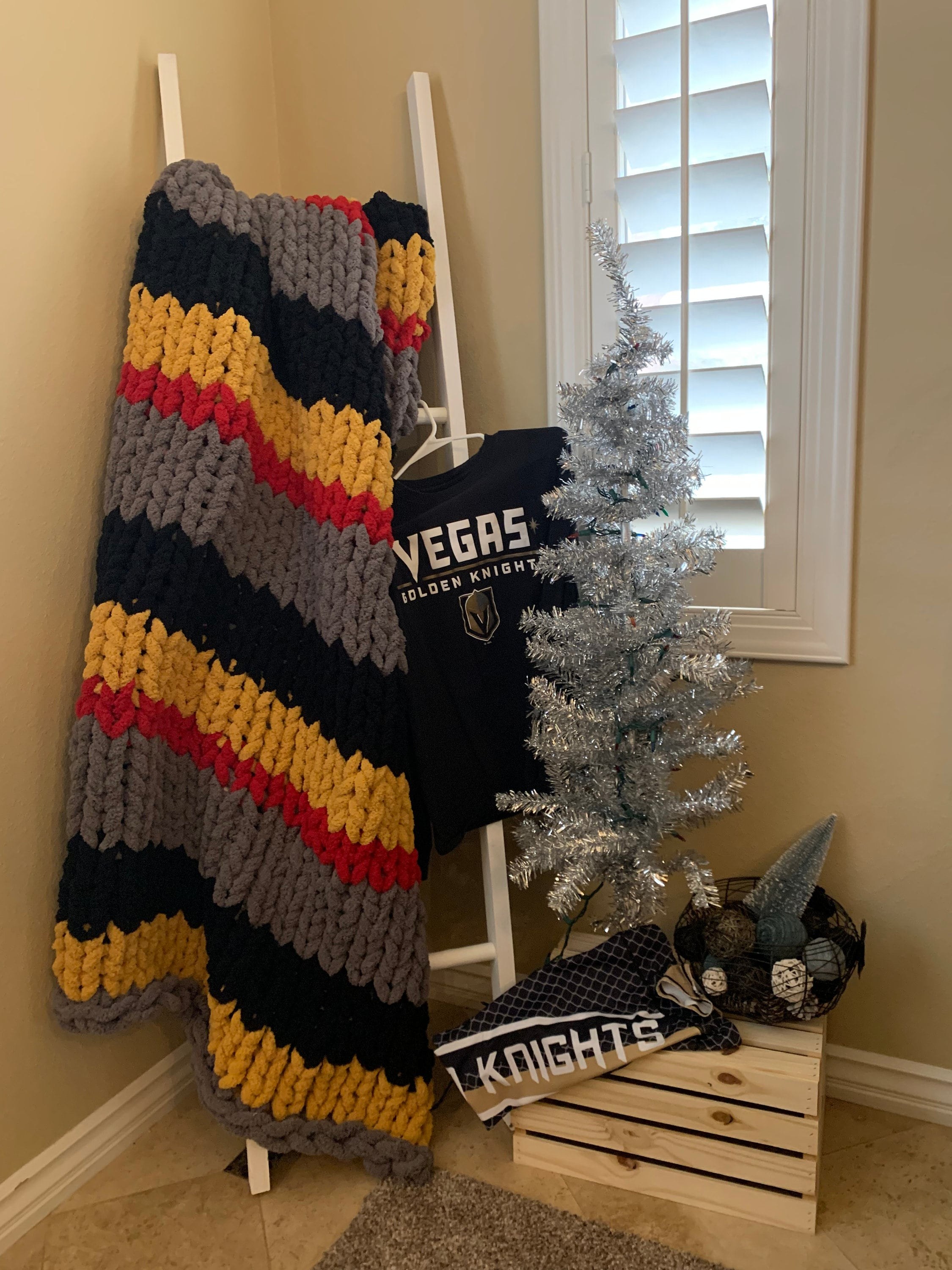 Vegas Golden Knights Chunky blanket- large