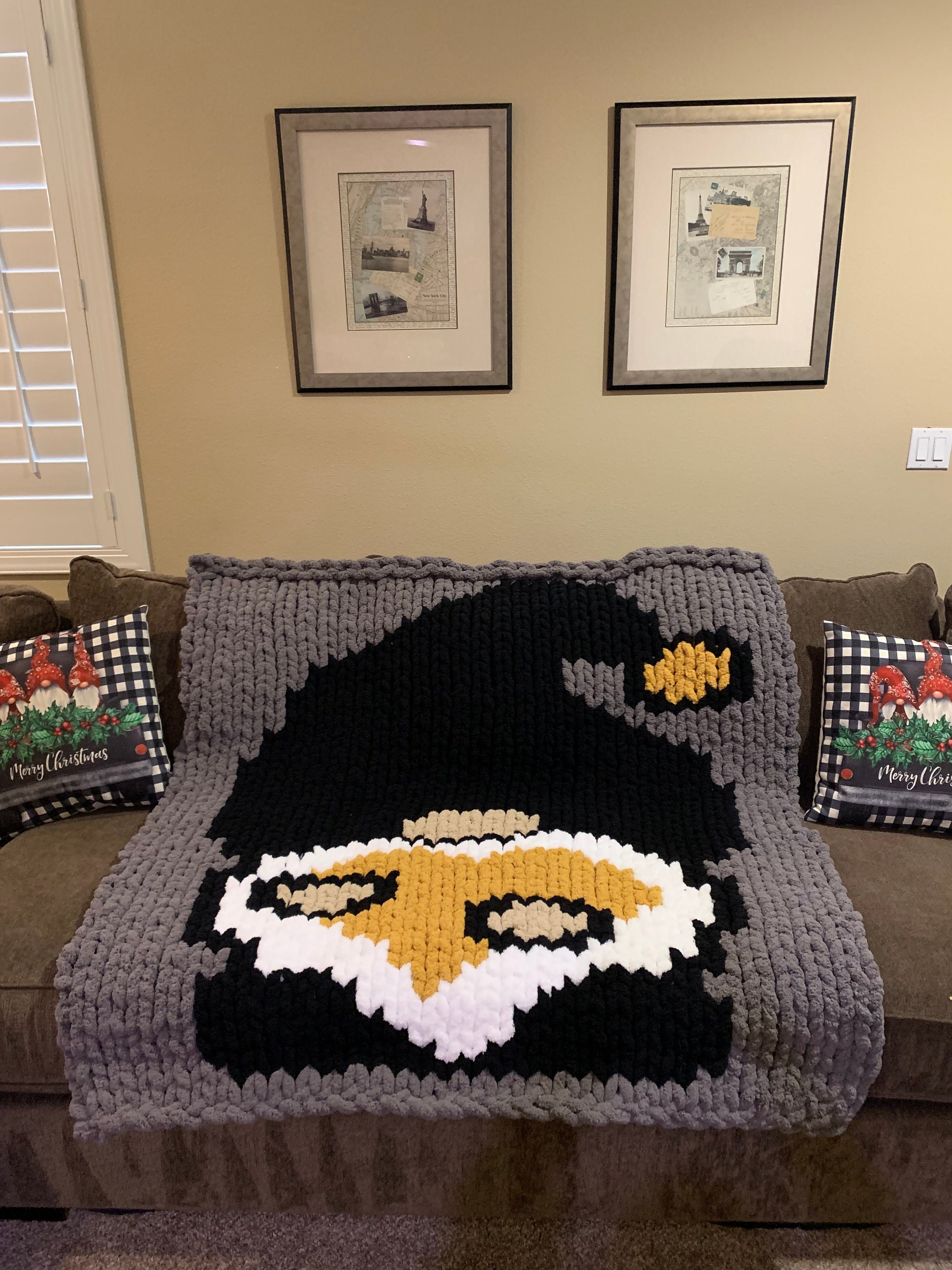 VGK gnome lap blanket