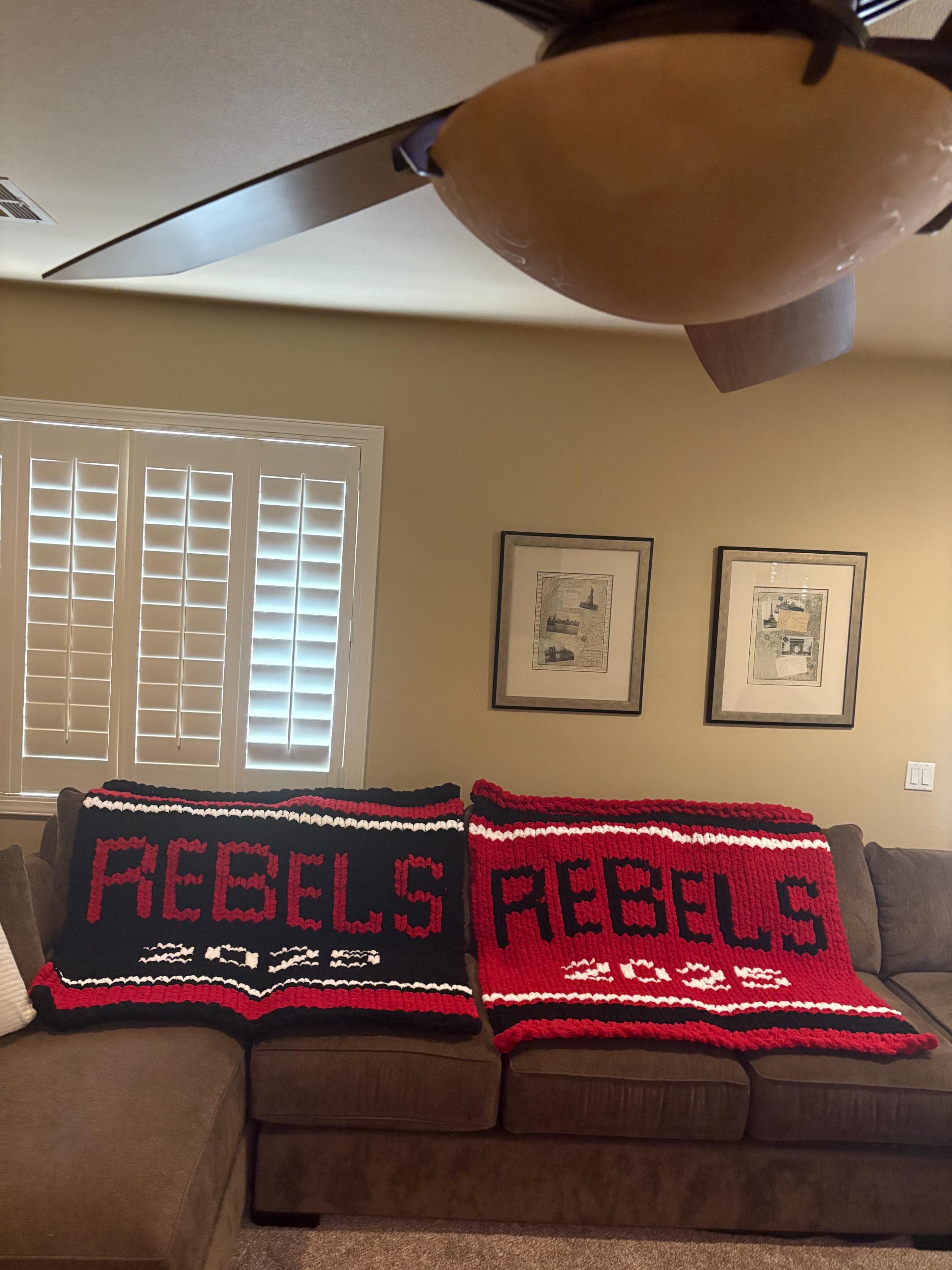 UNLV Rebels blanket