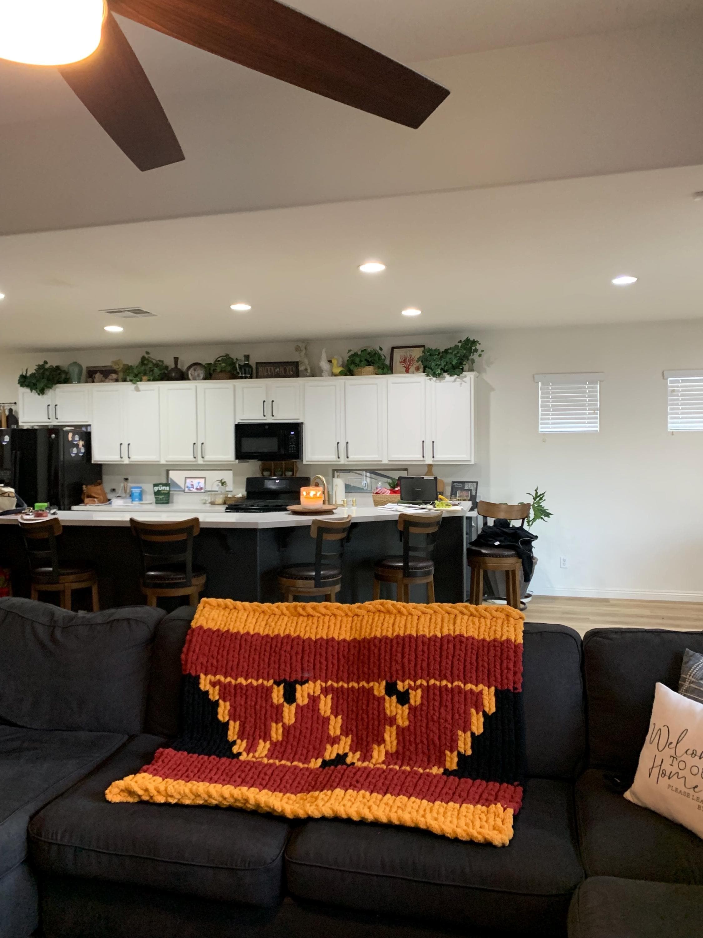 Washington Commanders chunky logo blanket