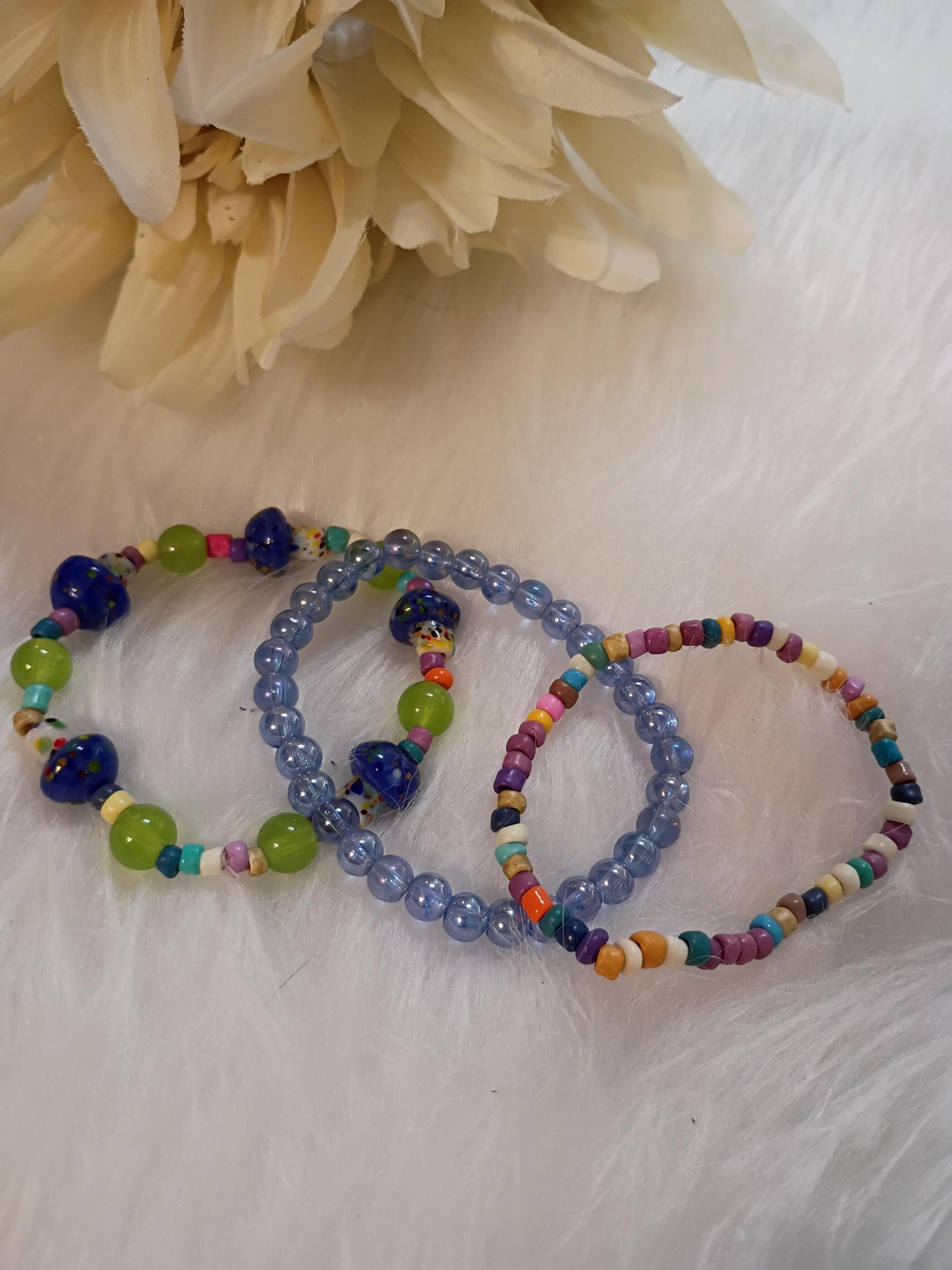 Multi-colored 3-piece set beaded bracelet