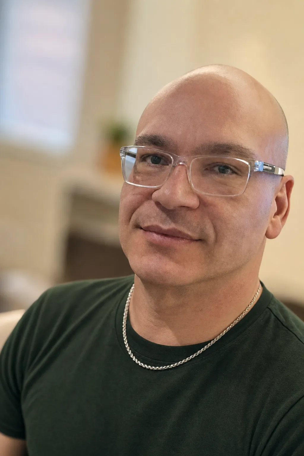 Anthony Colón, RN