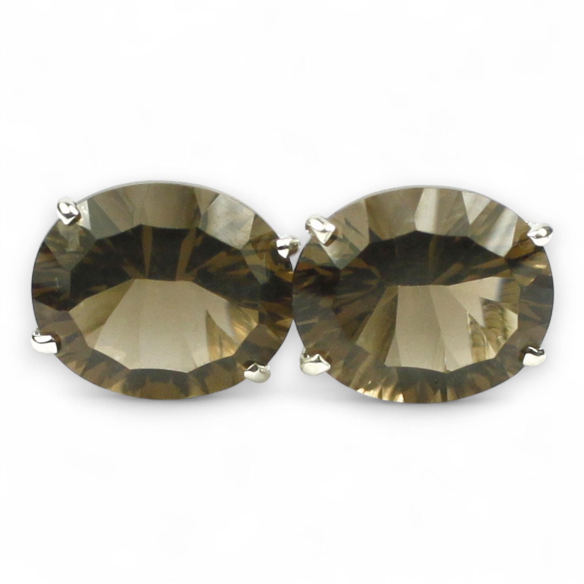 Smoky Quartz, 18KY Gold Ring R039