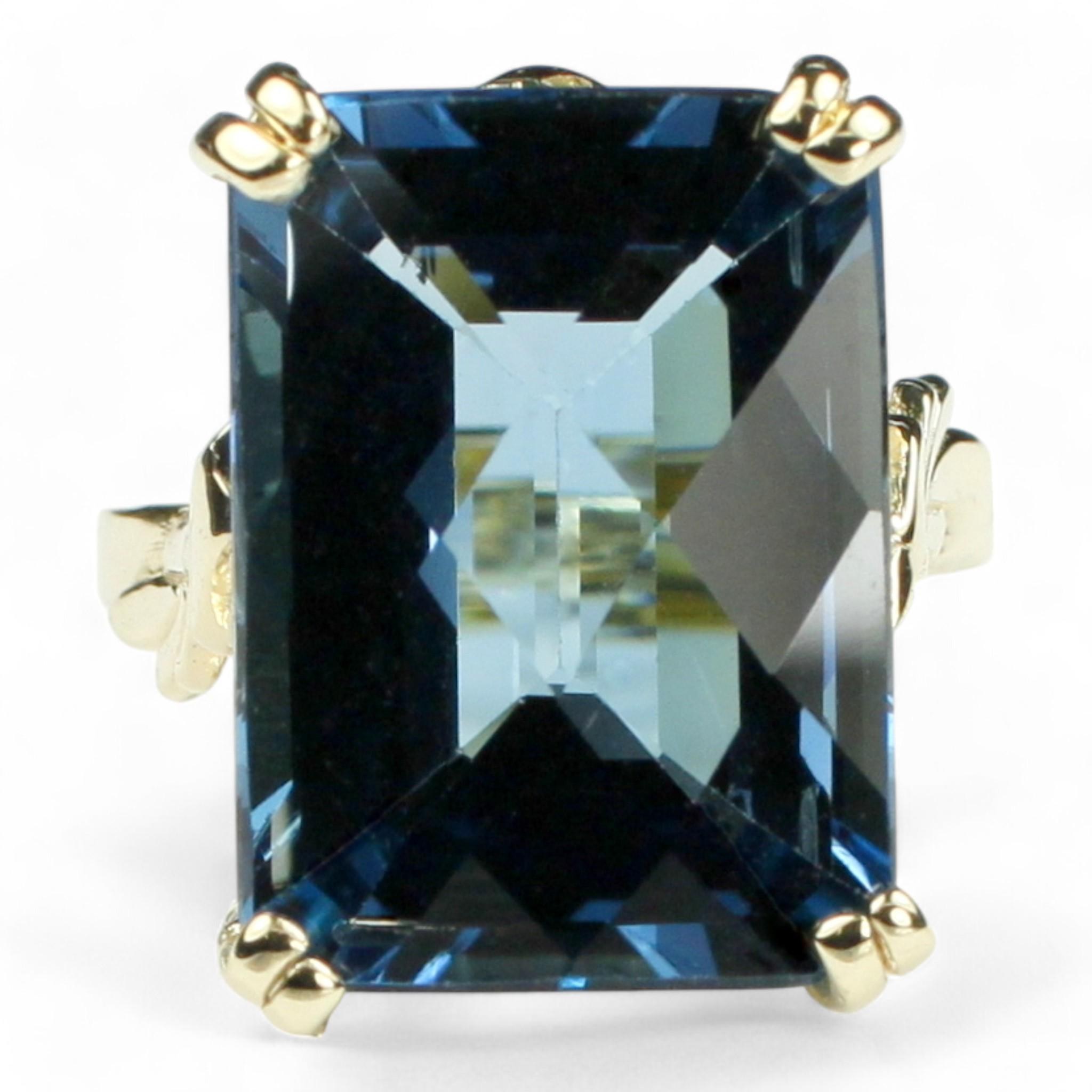 London Blue Topaz, 10KY Gold Ring R039