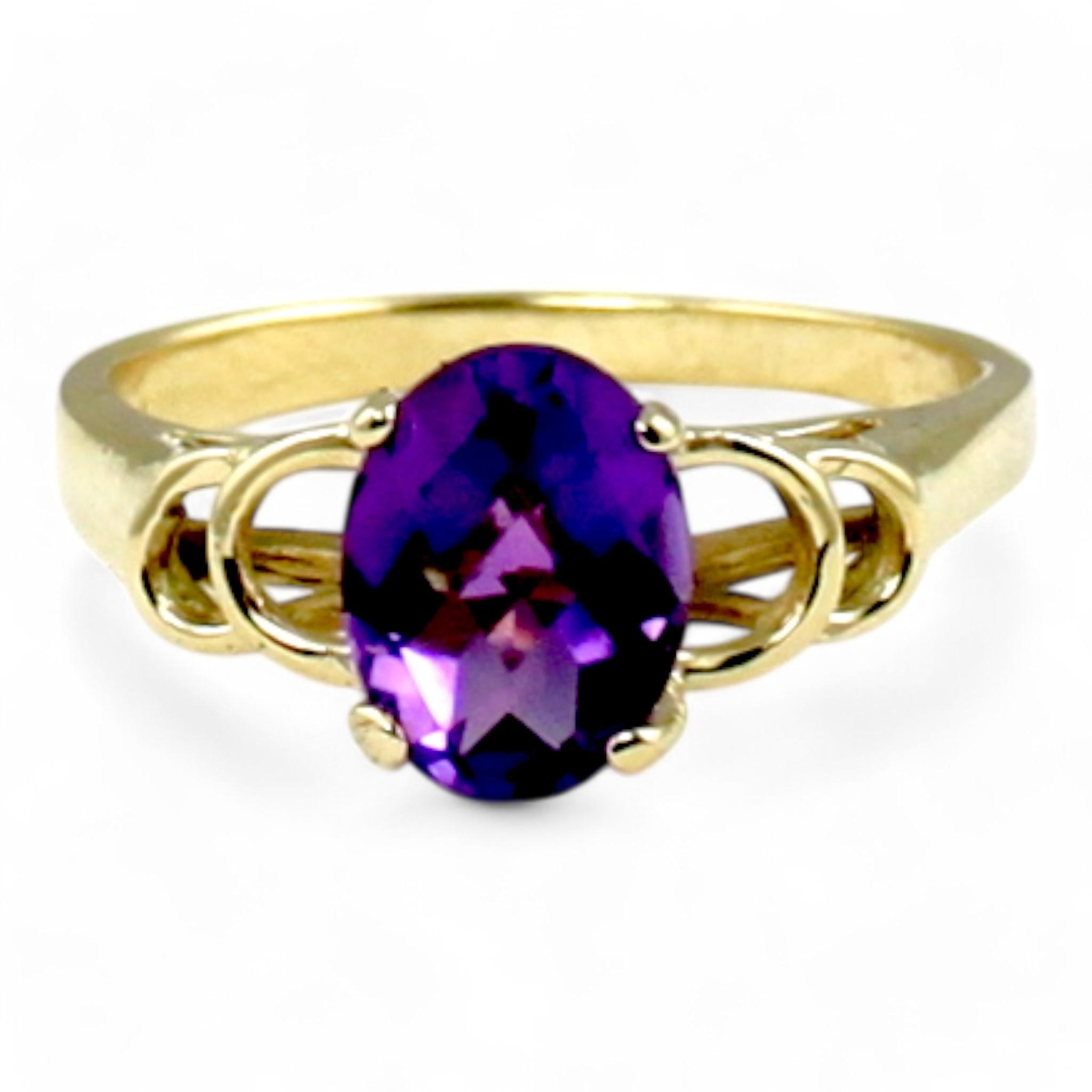 Mother of Pearl, 14KY Gold Ring, R021