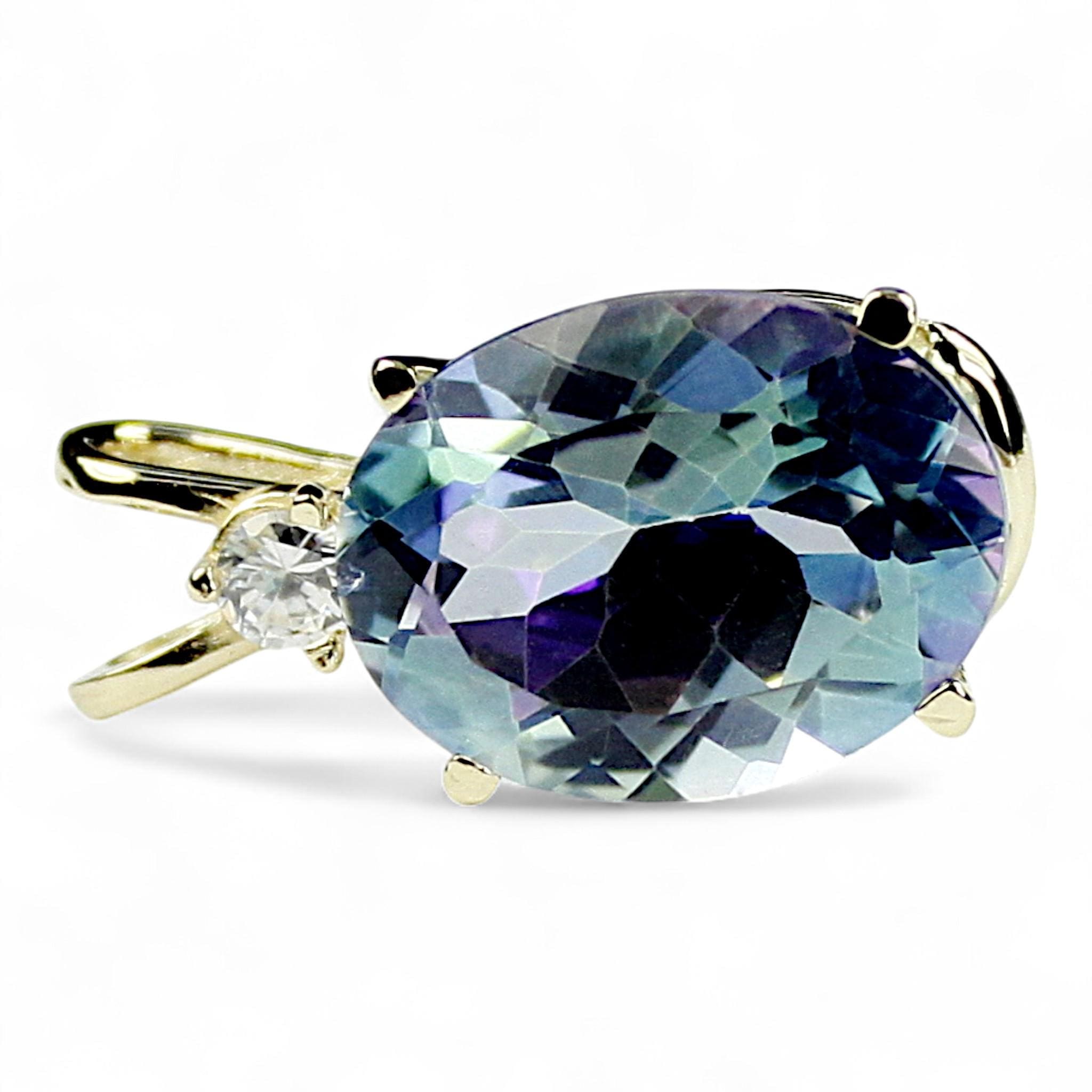 Swiss Blue Topaz, 14KY Gold Pendant, P021