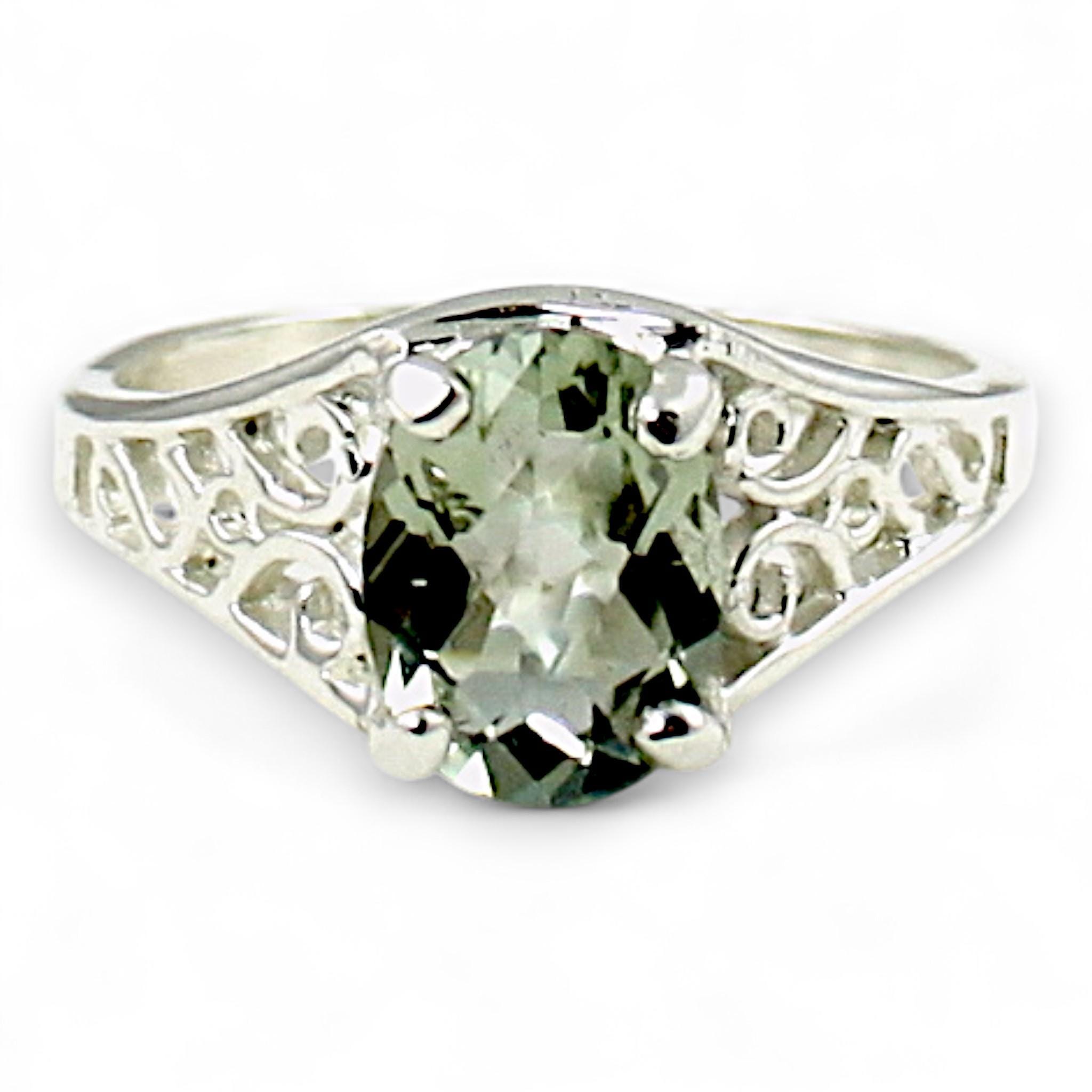 Amethyst w/ 2 Accents, 10KY Gold Ring, R254