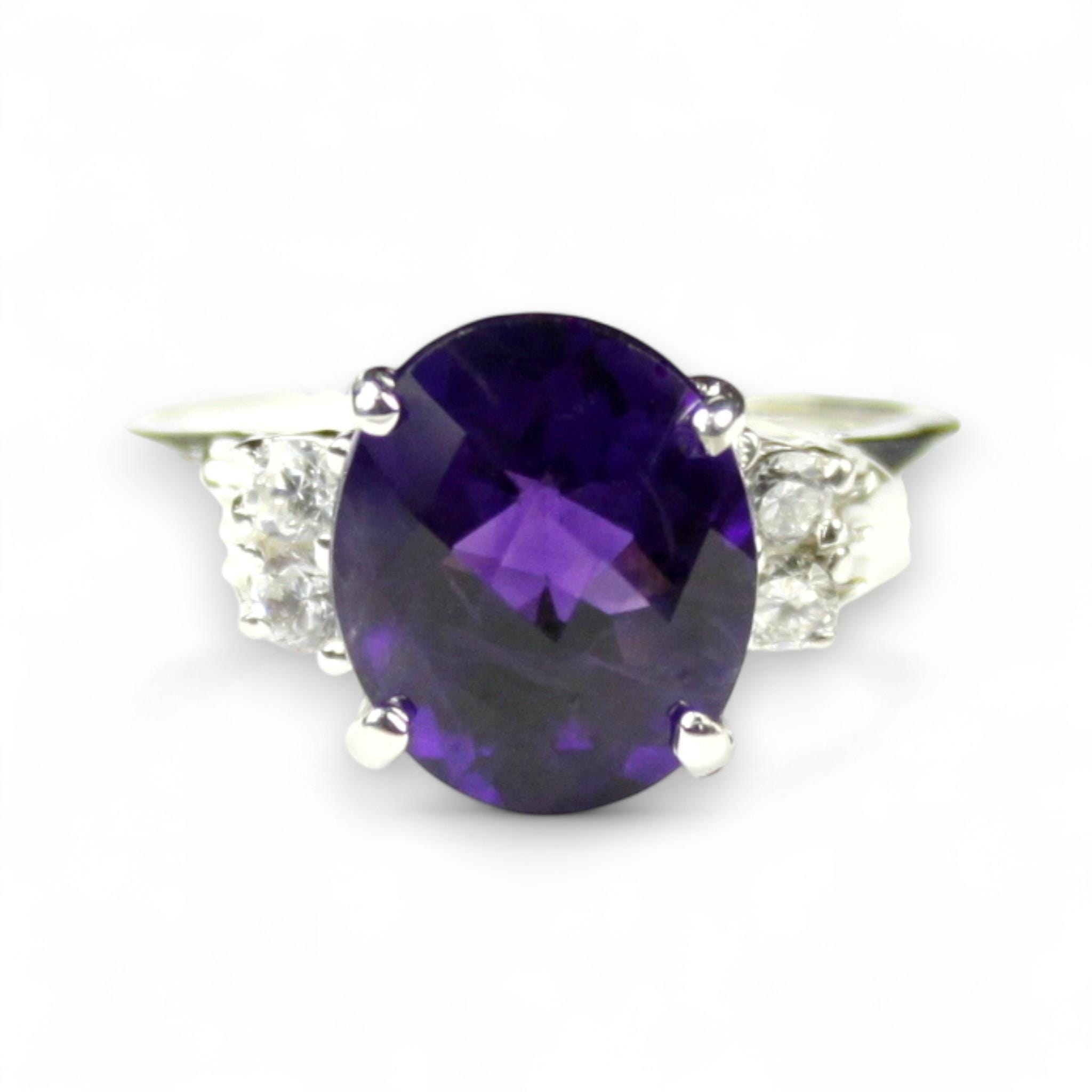 Aquamarine, 14Ky Gold Ring, R016
