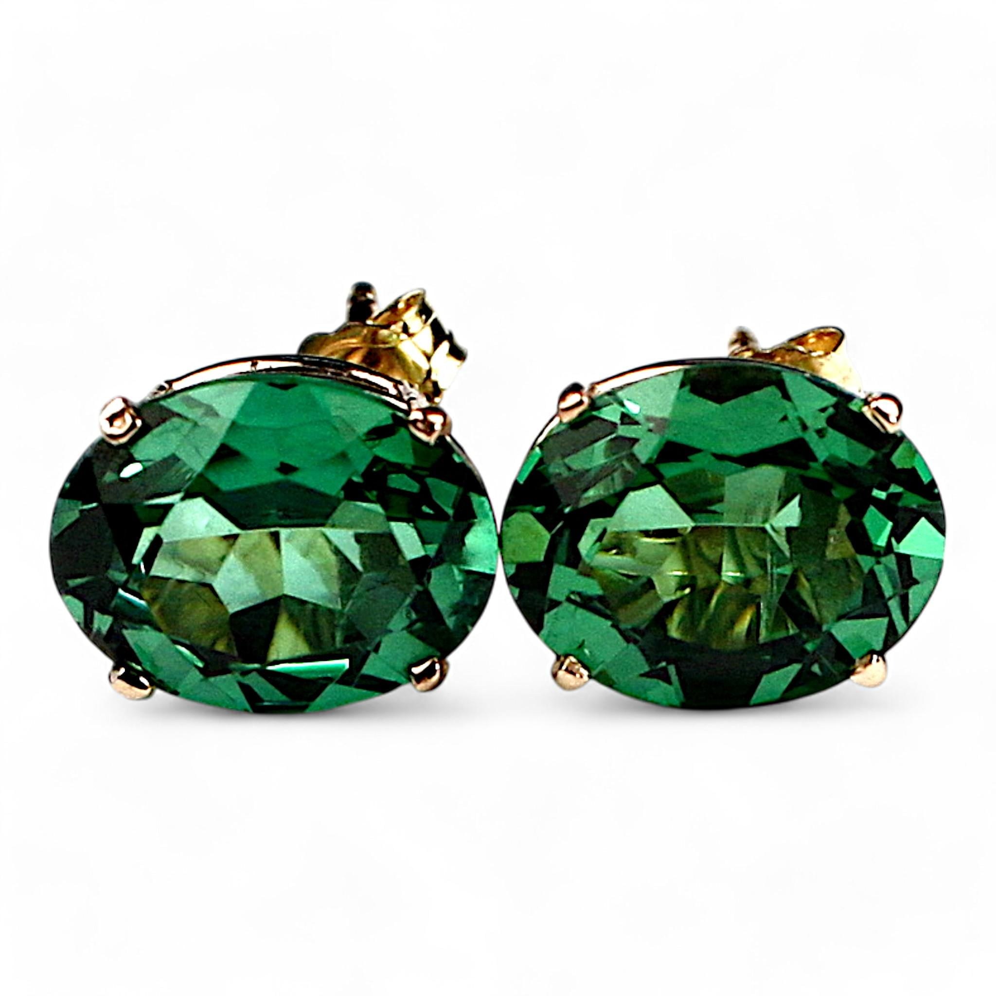 Russian Nanocrystal Emerald, 10KY Gold Ring R021