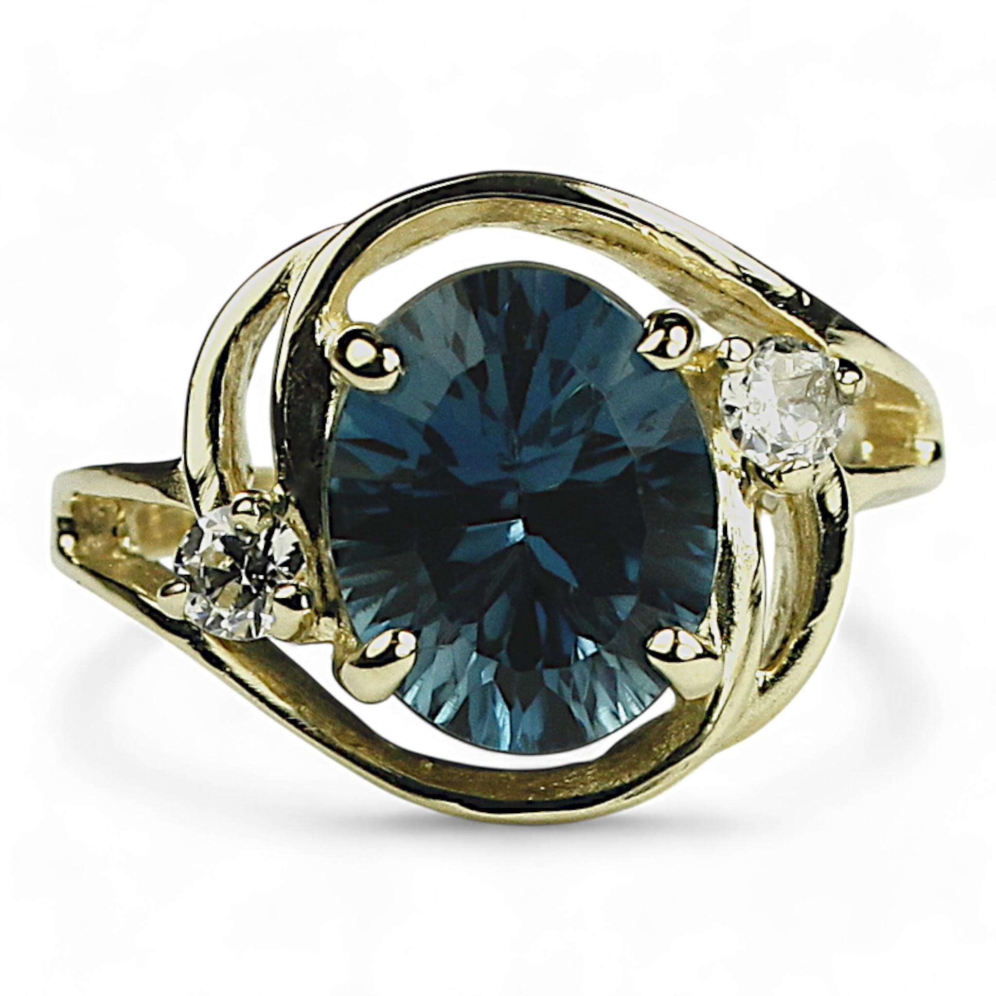 Neptune Garden Topaz, 18KY Gold Ring, R057