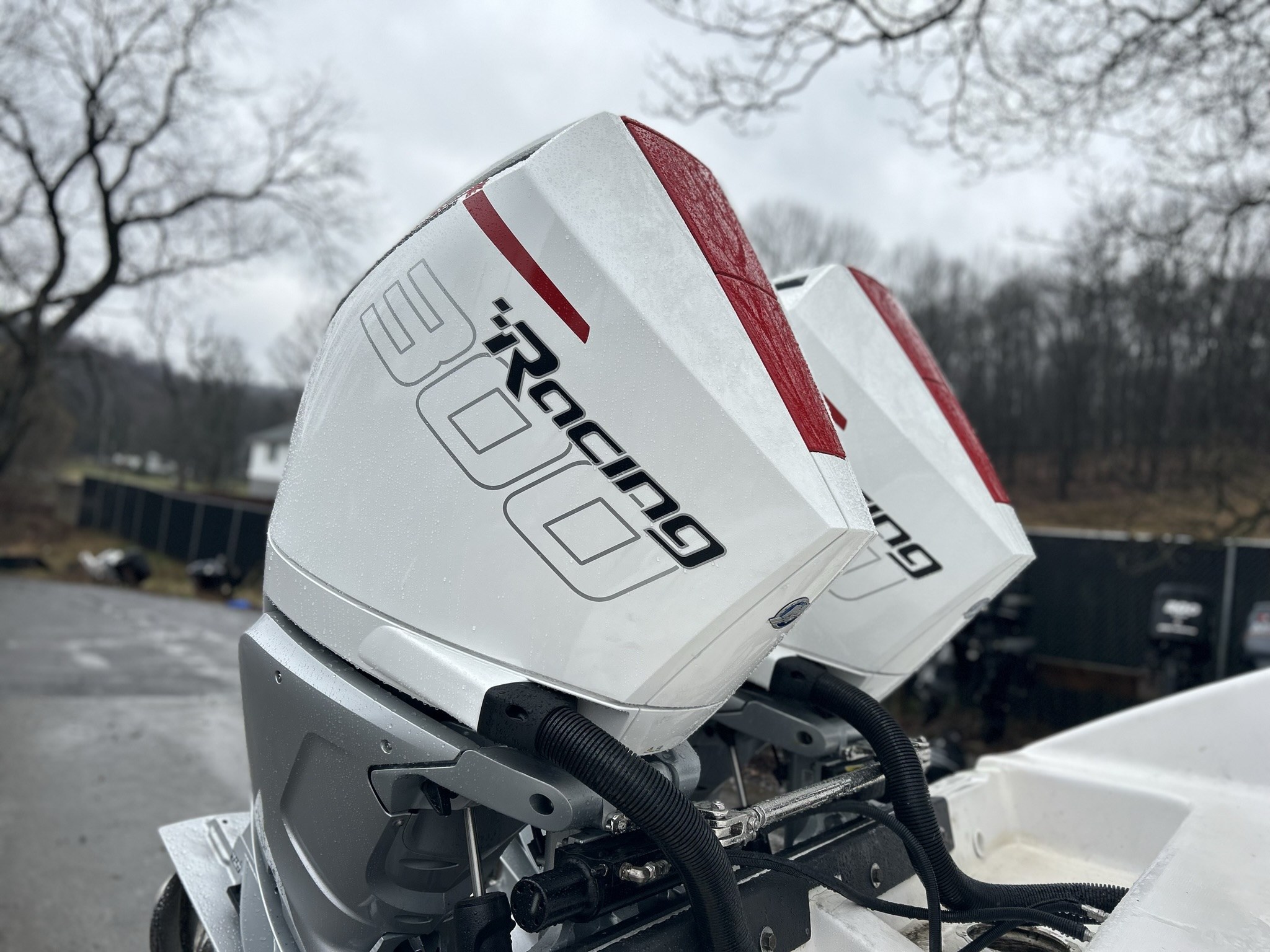 High-performance outboard engine