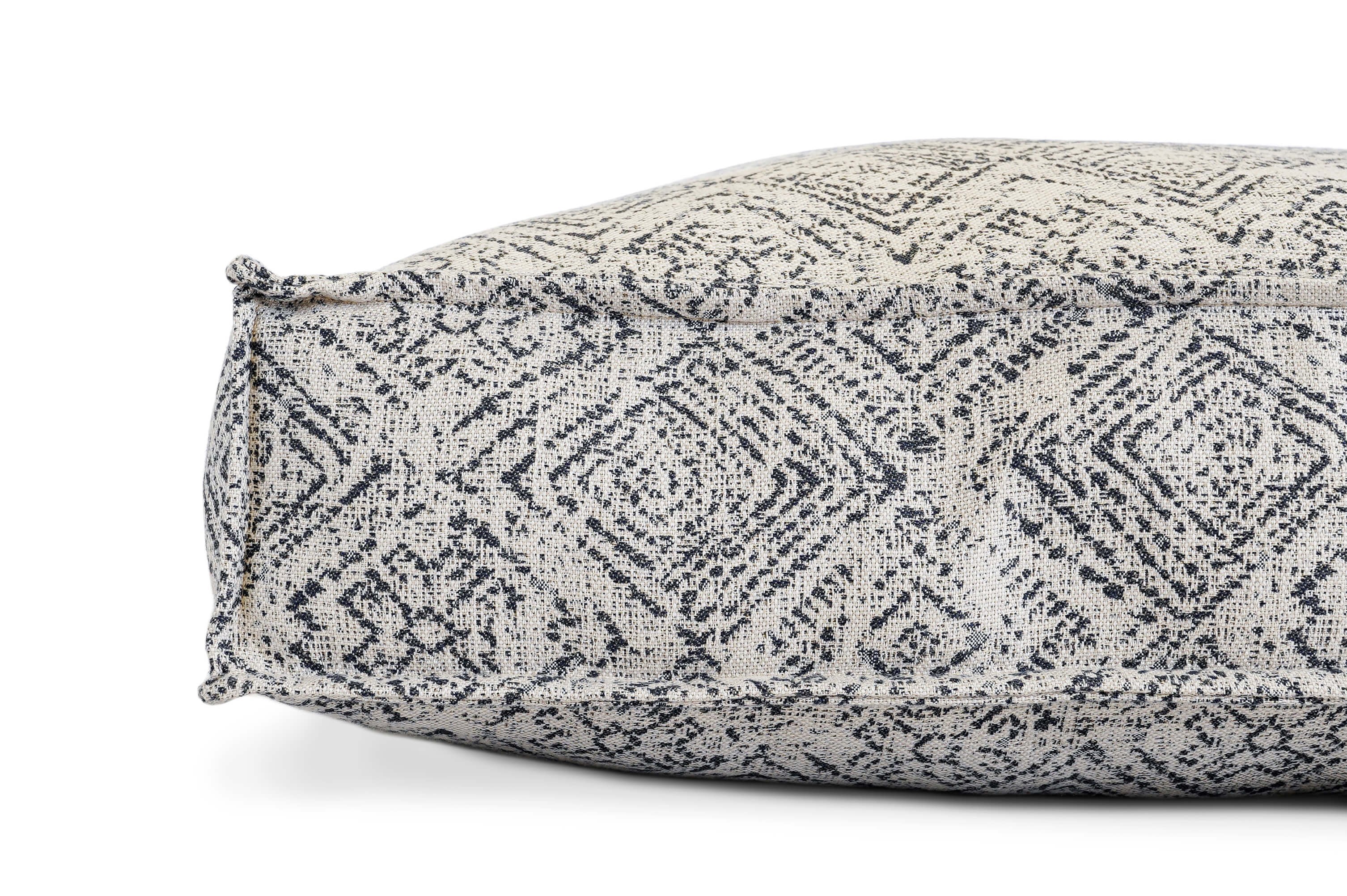 Lounger Pet Bed in Sapphire Spaniel product photo 2