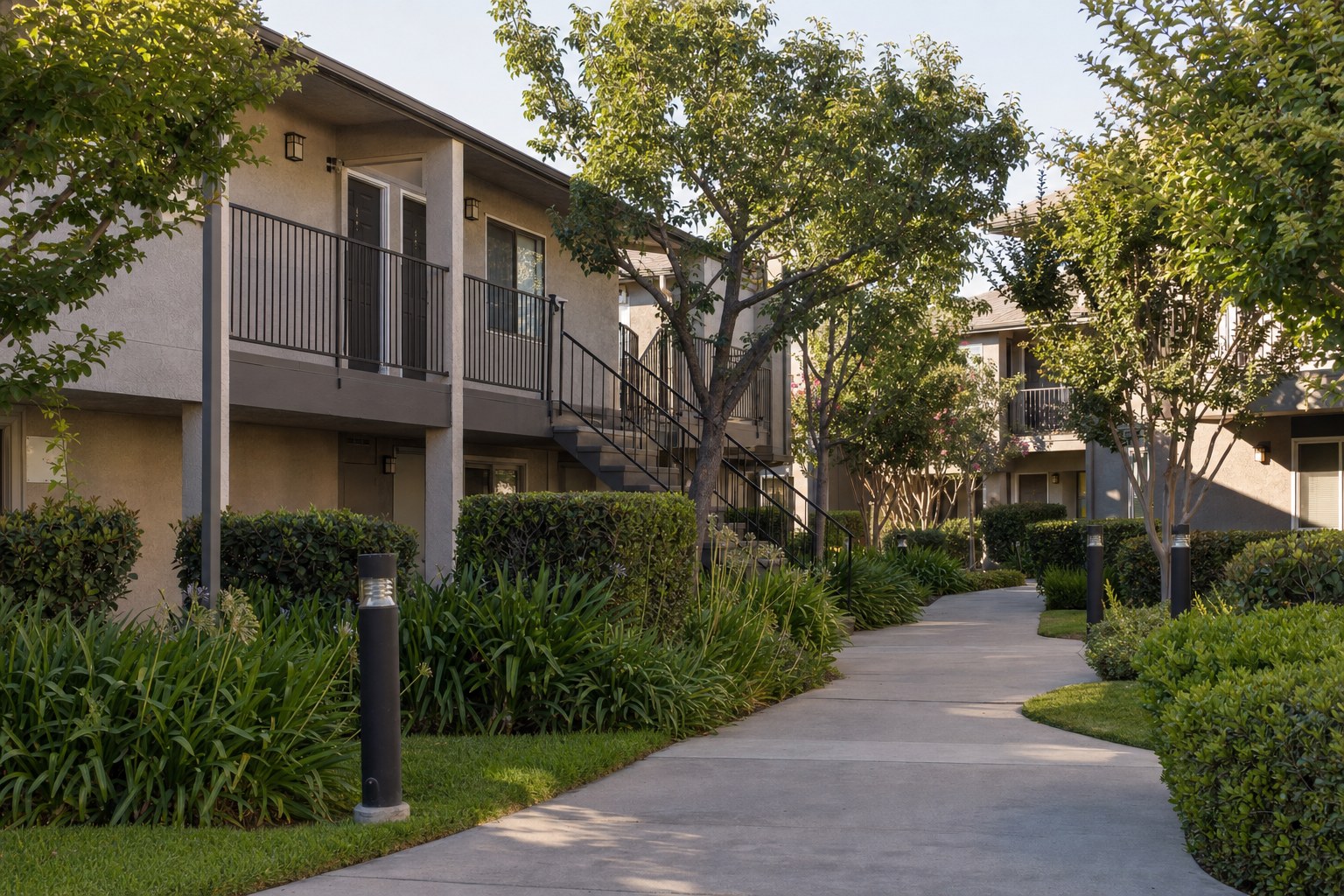 A landscaped California multifamily residential courtyard