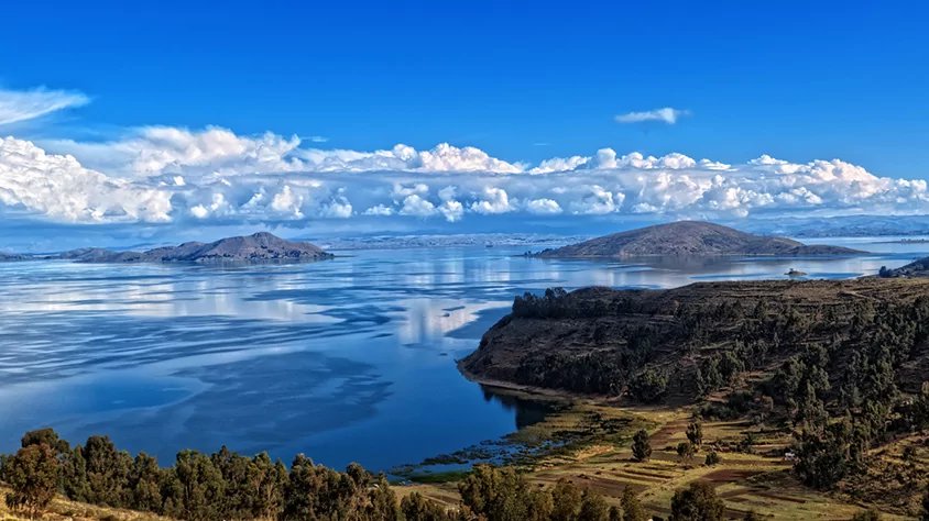 View from Perú y Bolivia