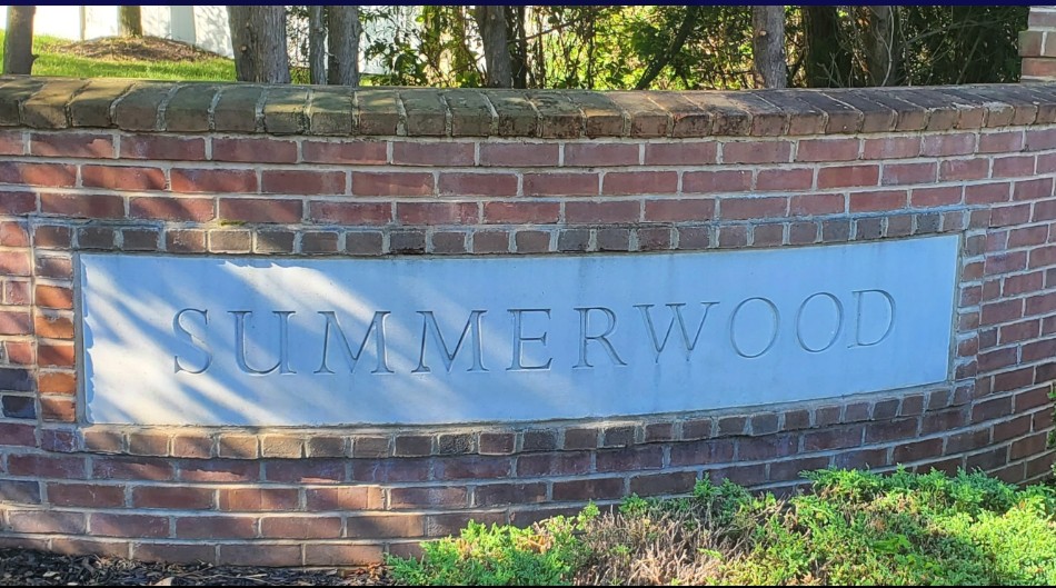 Summerwood entrance sign