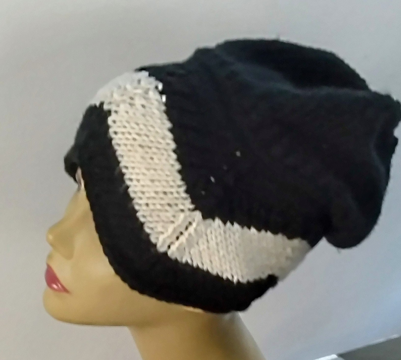 Odyssey Retro Mod Chic Chevron Knit Hat, view 7